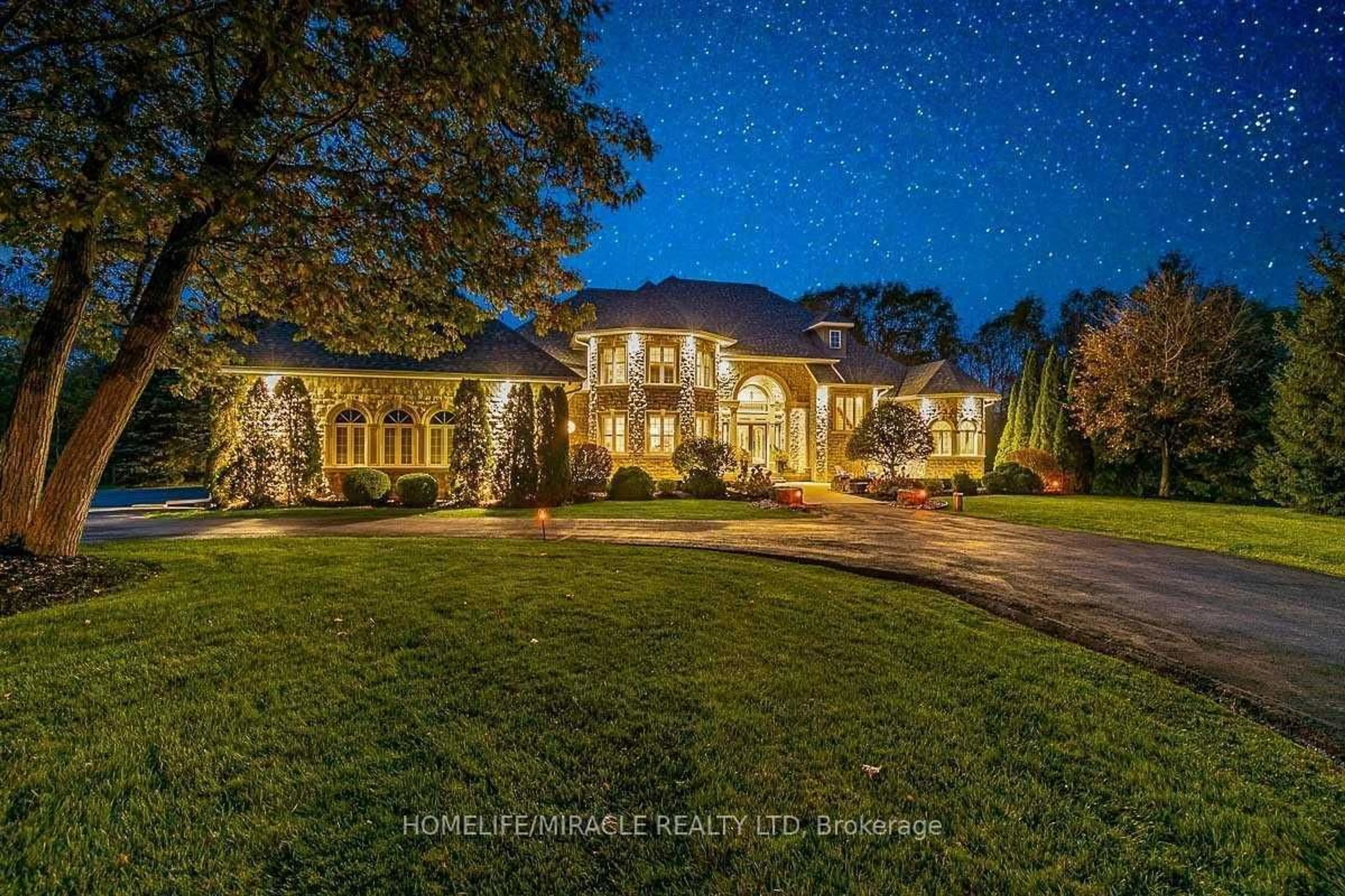 Unknown for 12 Deer Ru, Uxbridge Ontario L9P 0K9