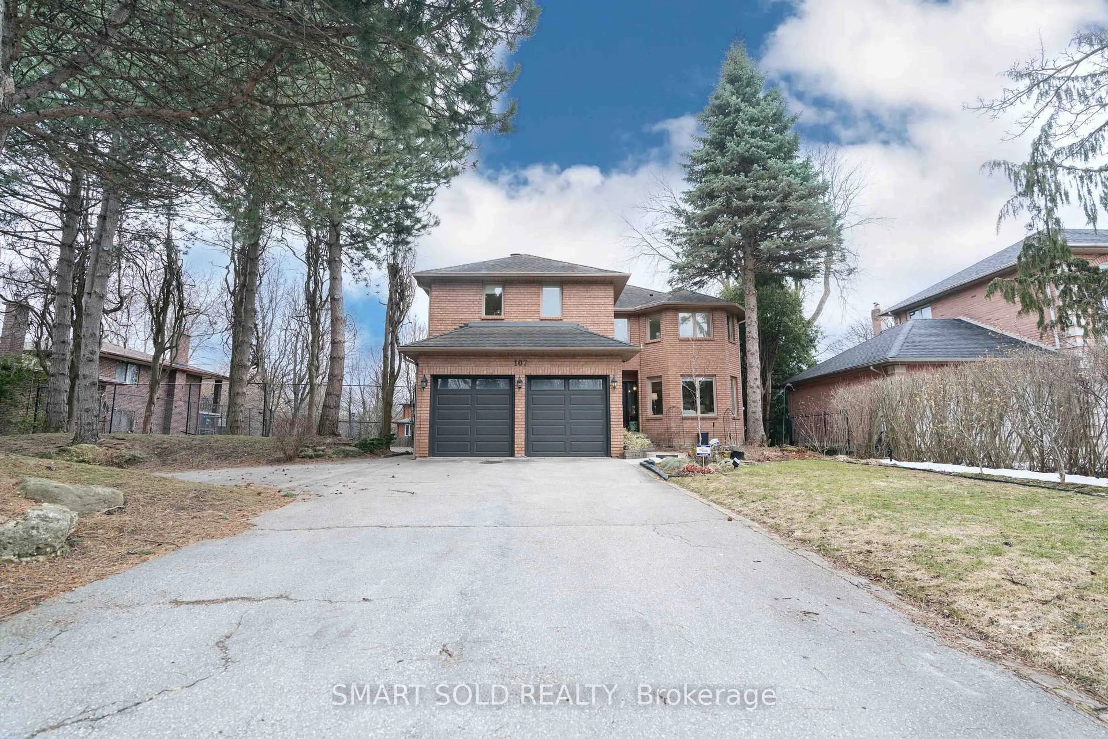 Home with brick exterior material, street for 107 Arnold Ave, Vaughan Ontario L4J 1B6