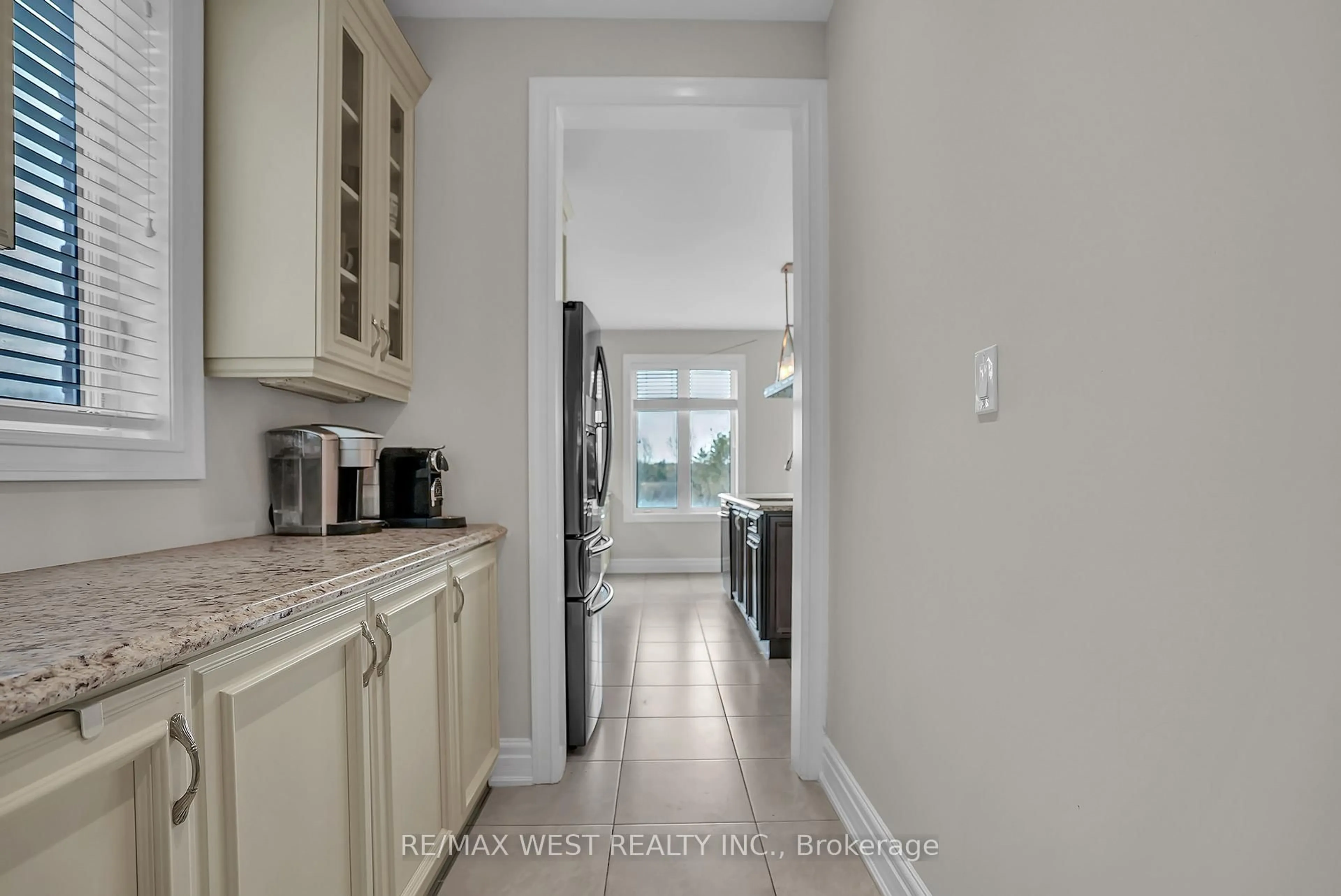 Unknown for 23 Webb Tr, New Tecumseth Ontario L0G 1W0