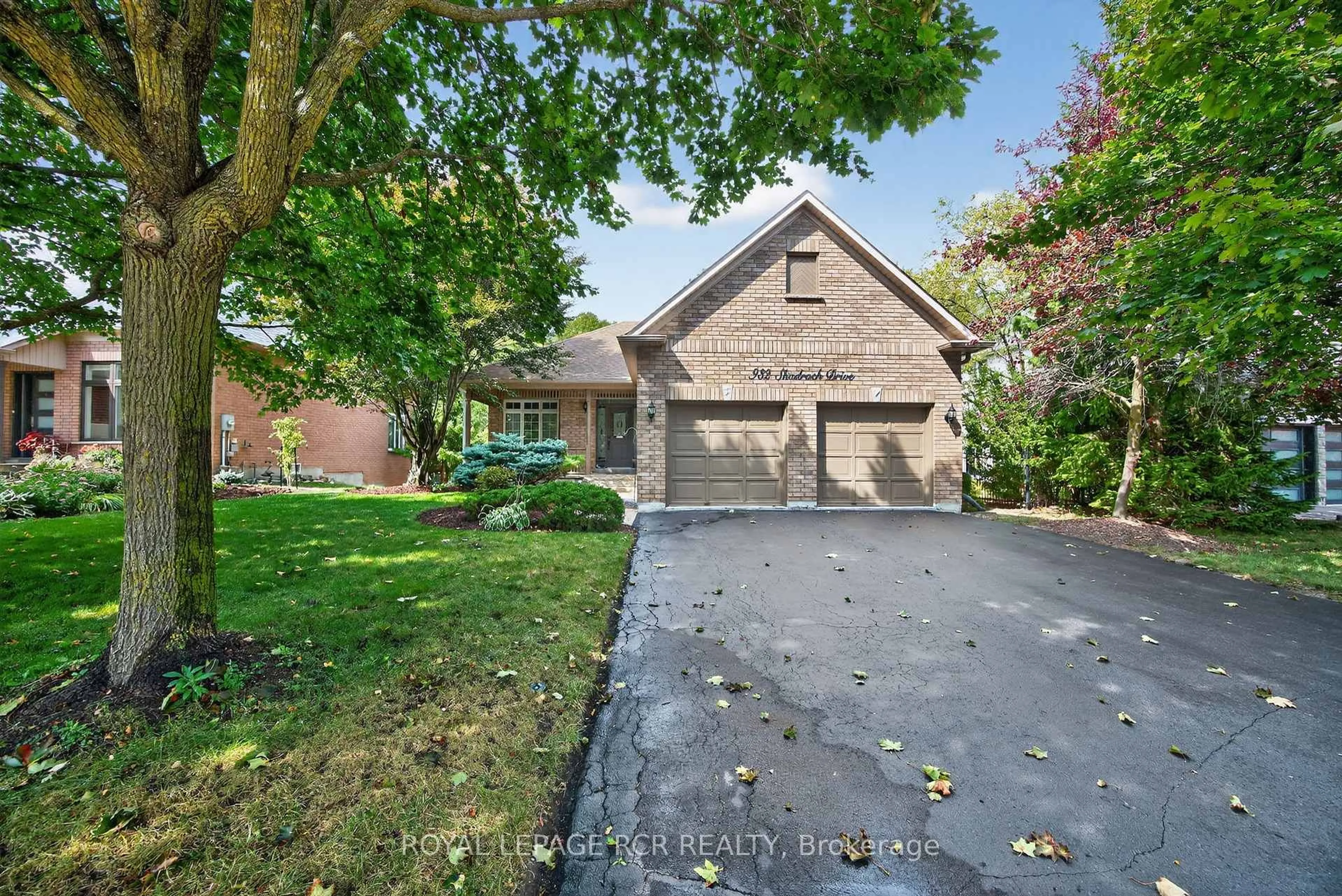 Home with brick exterior material, street for 932 Shadrach Dr, Newmarket Ontario L3X 2H4