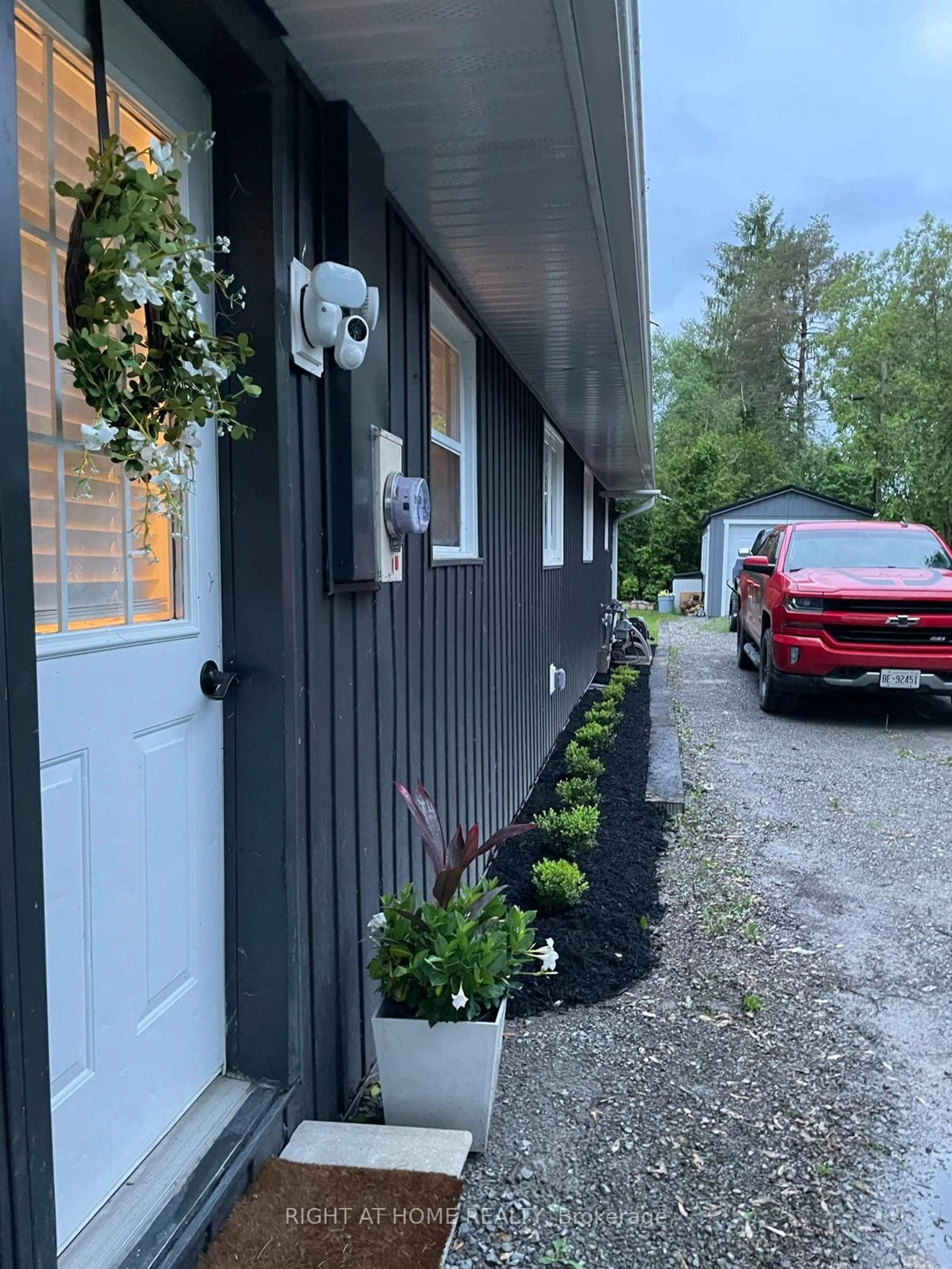 Unknown for 54 Blue Jay Blvd, Georgina Ontario L0E 1N0