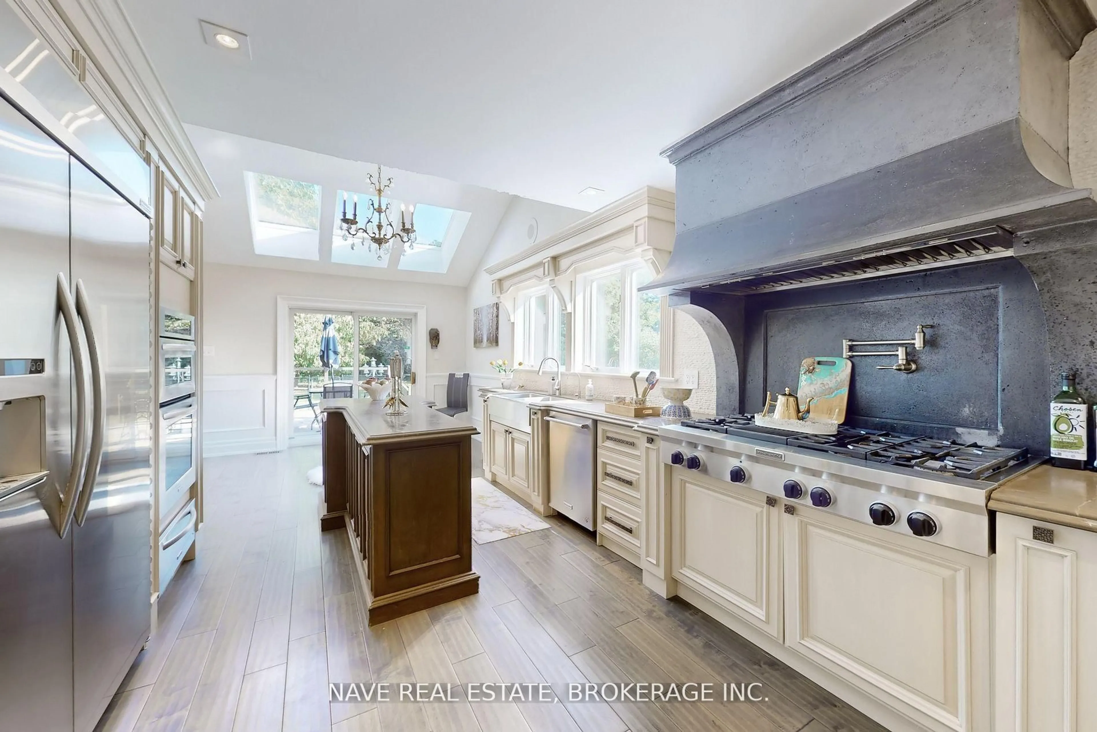 Contemporary kitchen, ceramic/tile floor for 63 Elderberry Tr, Aurora Ontario L4G 6X1