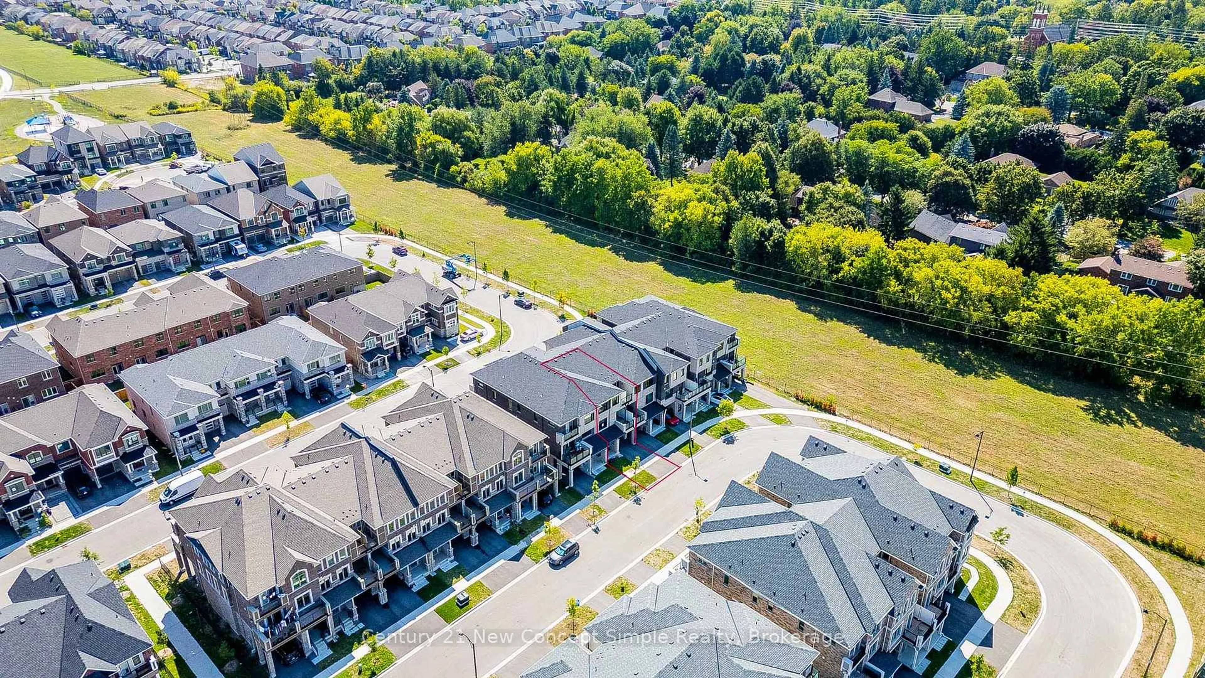A pic from outside/outdoor area/front of a property/back of a property/a pic from drone, city buildings view from balcony for 35 Thomas Frisby Jr Cres, Markham Ontario L6C 3L1
