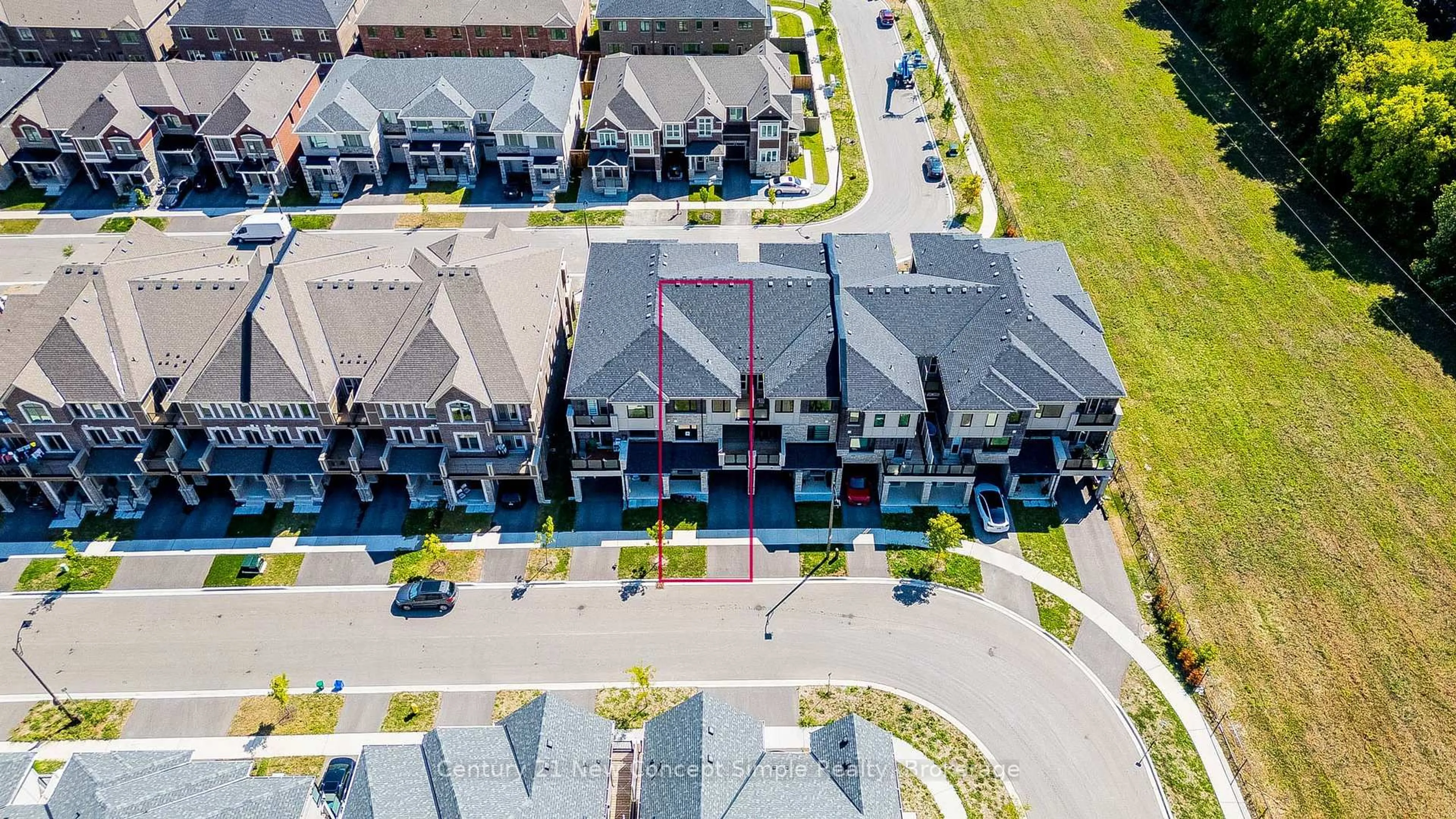 A pic from outside/outdoor area/front of a property/back of a property/a pic from drone, unknown for 35 Thomas Frisby Jr Cres, Markham Ontario L6C 3L1