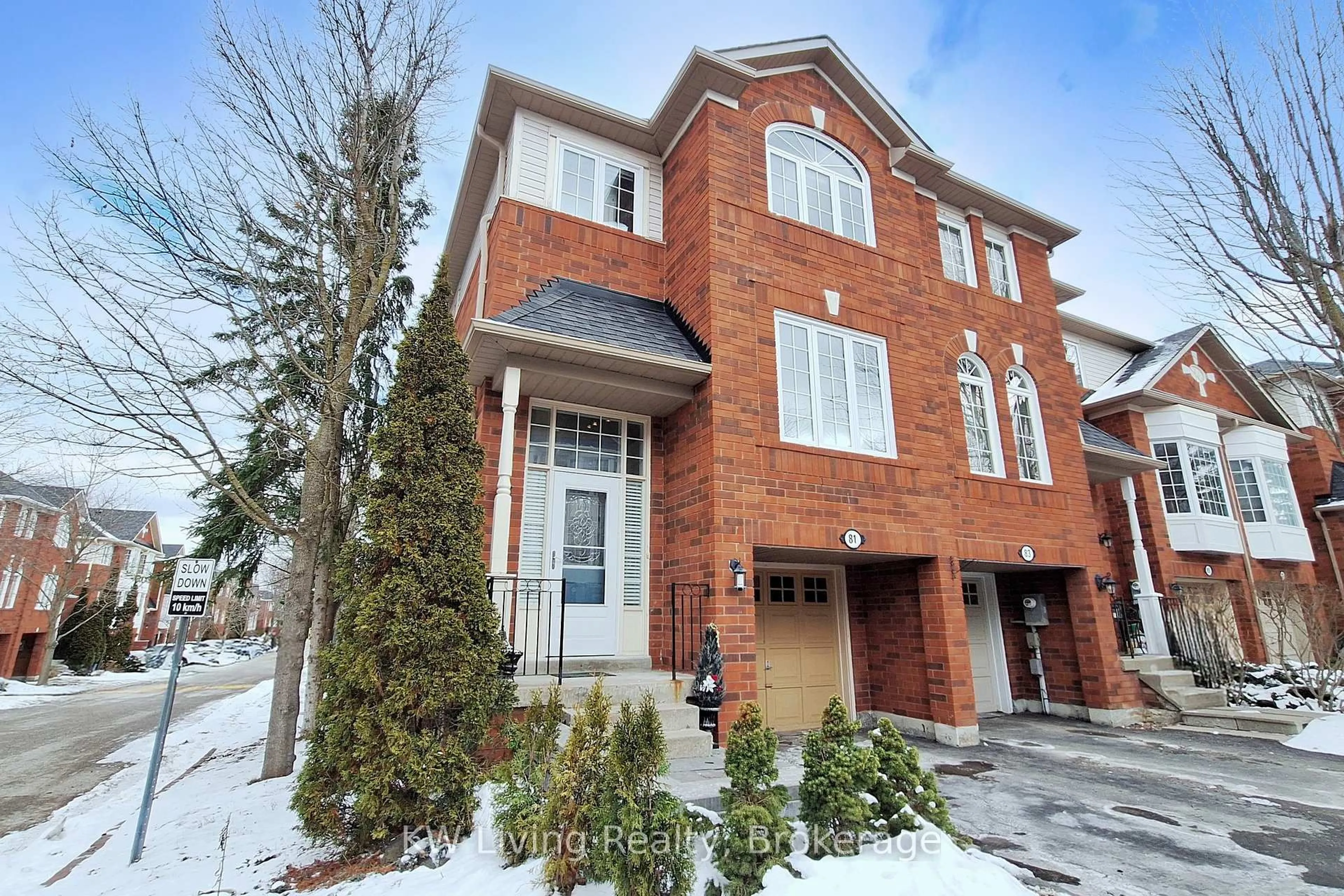 Home with brick exterior material, street for 81 Mosaics Ave #62, Aurora Ontario L4G 7L5