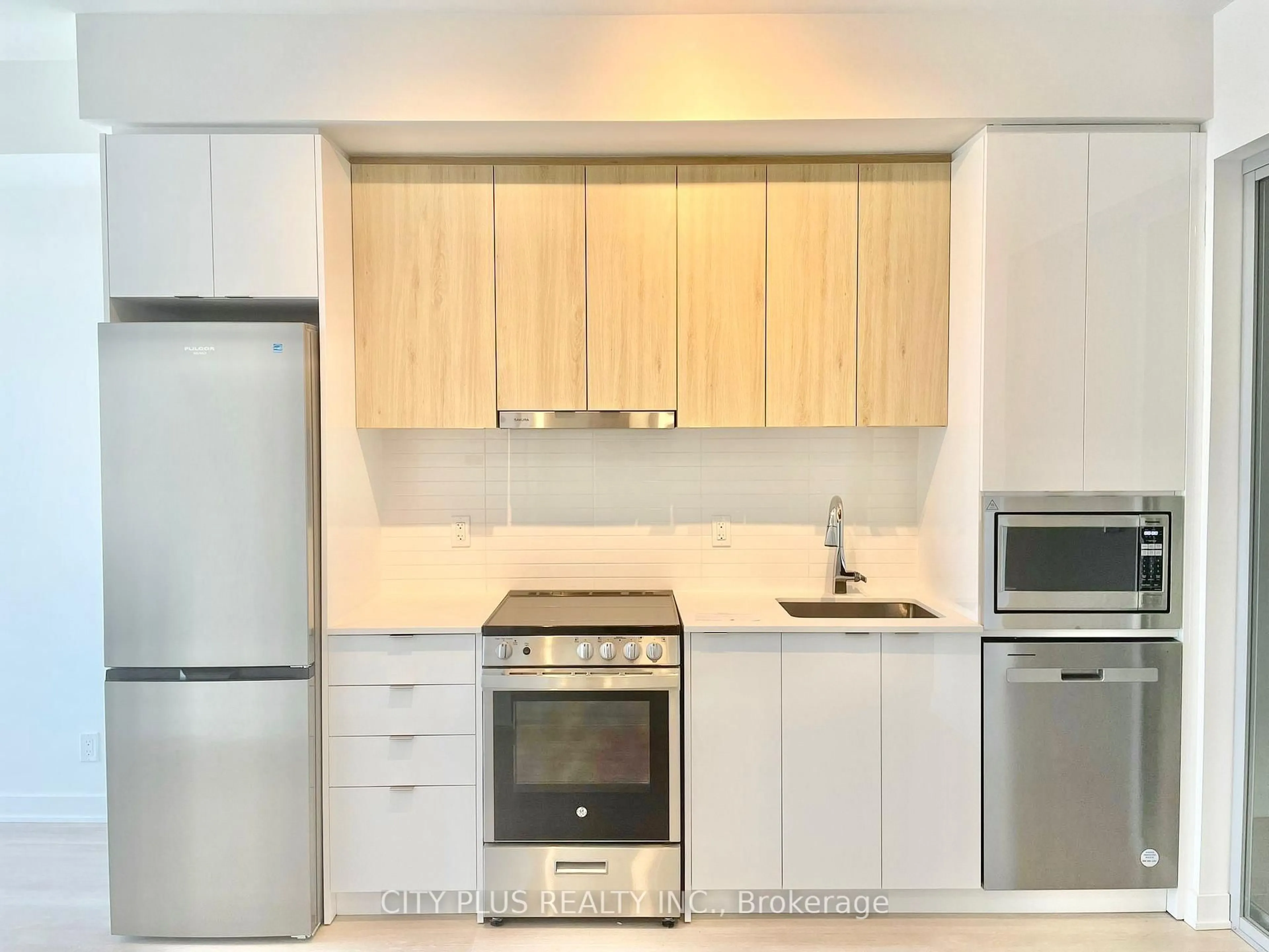 Standard kitchen, wood/laminate floor for 50 Upper Mall Way #B-2609, Vaughan Ontario L4J 0L8