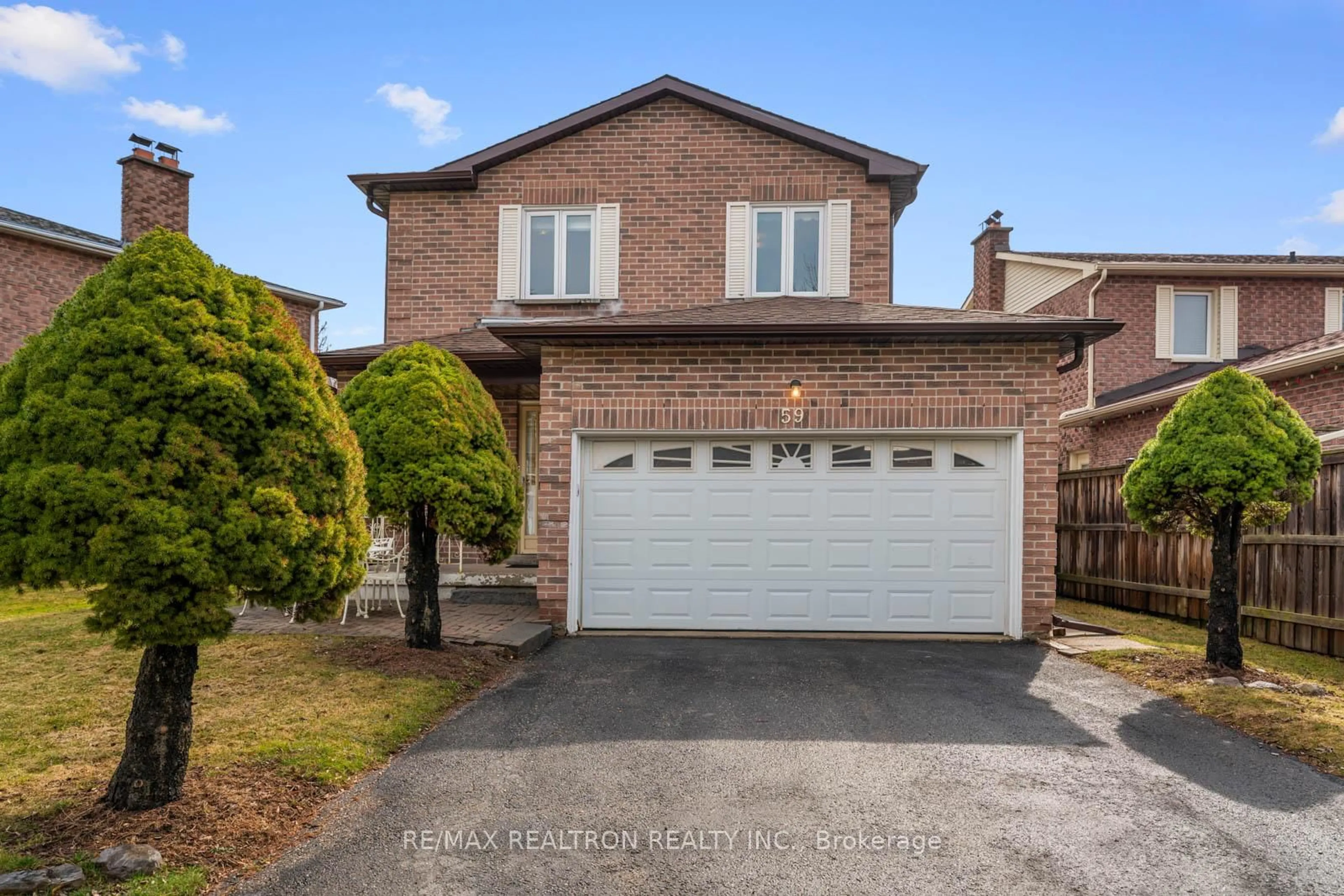 Home with brick exterior material, street for 59 Nightstar Dr, Richmond Hill Ontario L4C 8H8