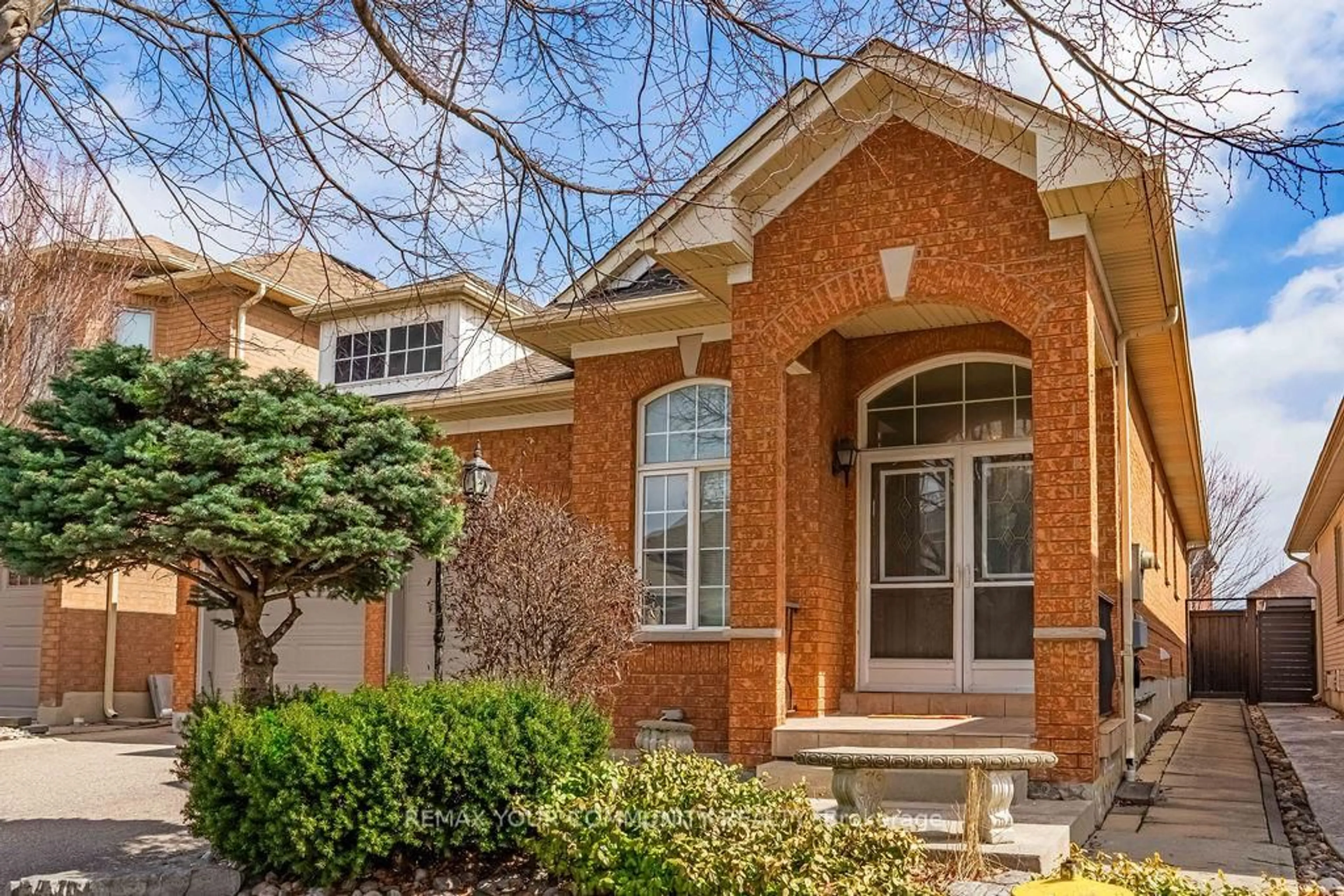 Home with brick exterior material, street for 23 Amelynn Cres, Vaughan Ontario L4H 1P3