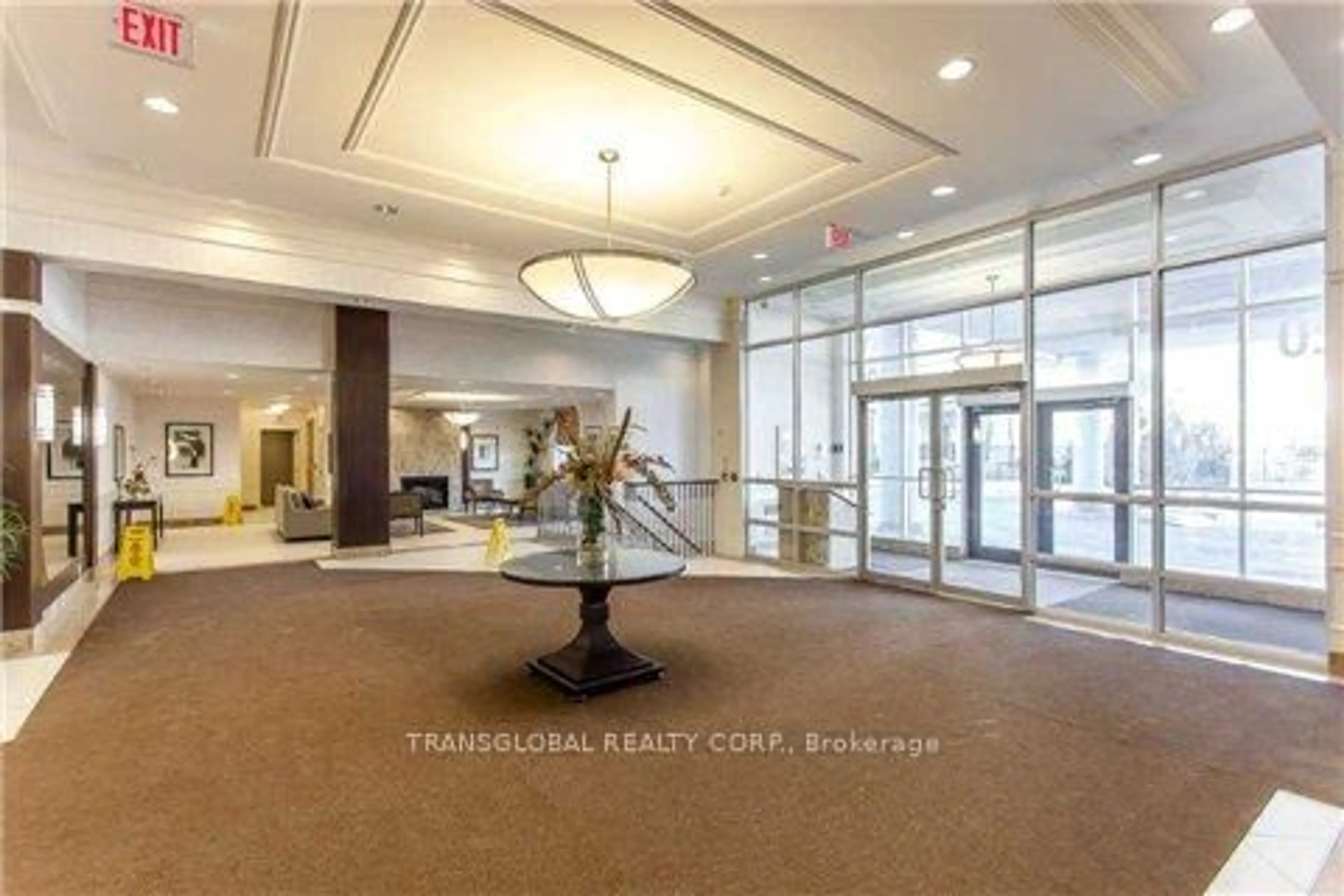 Indoor foyer for 30 North Park Rd #506, Vaughan Ontario L4J 0G6