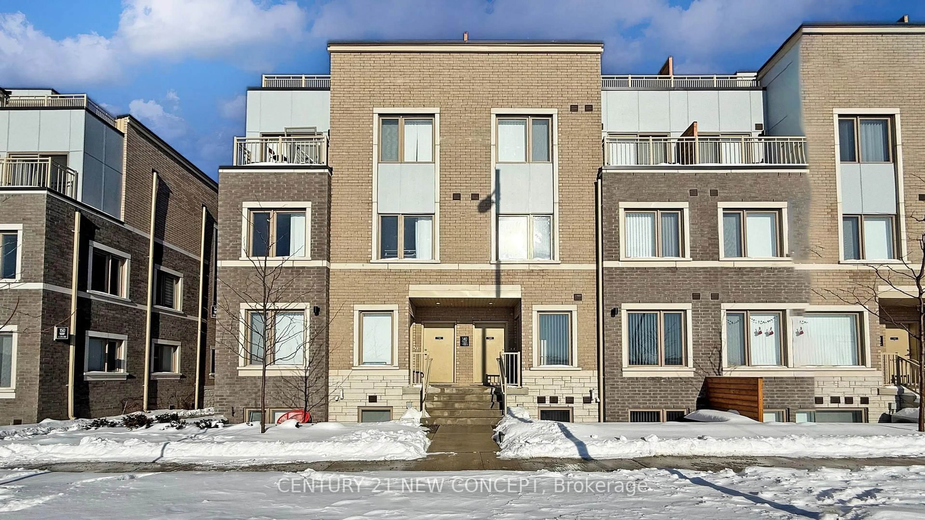 Home with brick exterior material, building for 140 Honeycrisp Cres #TH 284, Vaughan Ontario L4K 0N7