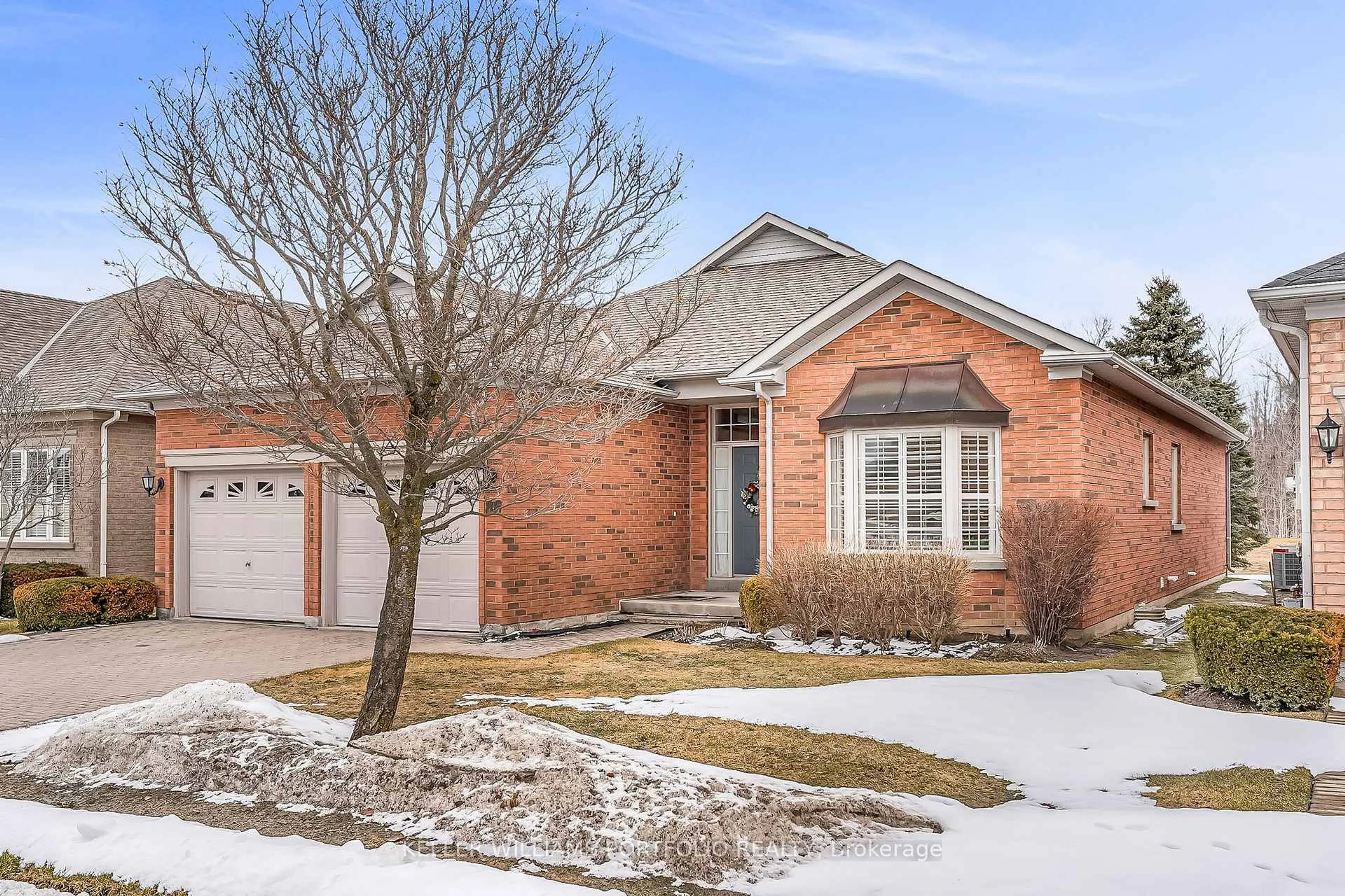 Home with brick exterior material, street for 86 Legendary Tr, Whitchurch-Stouffville Ontario L4A 1N6