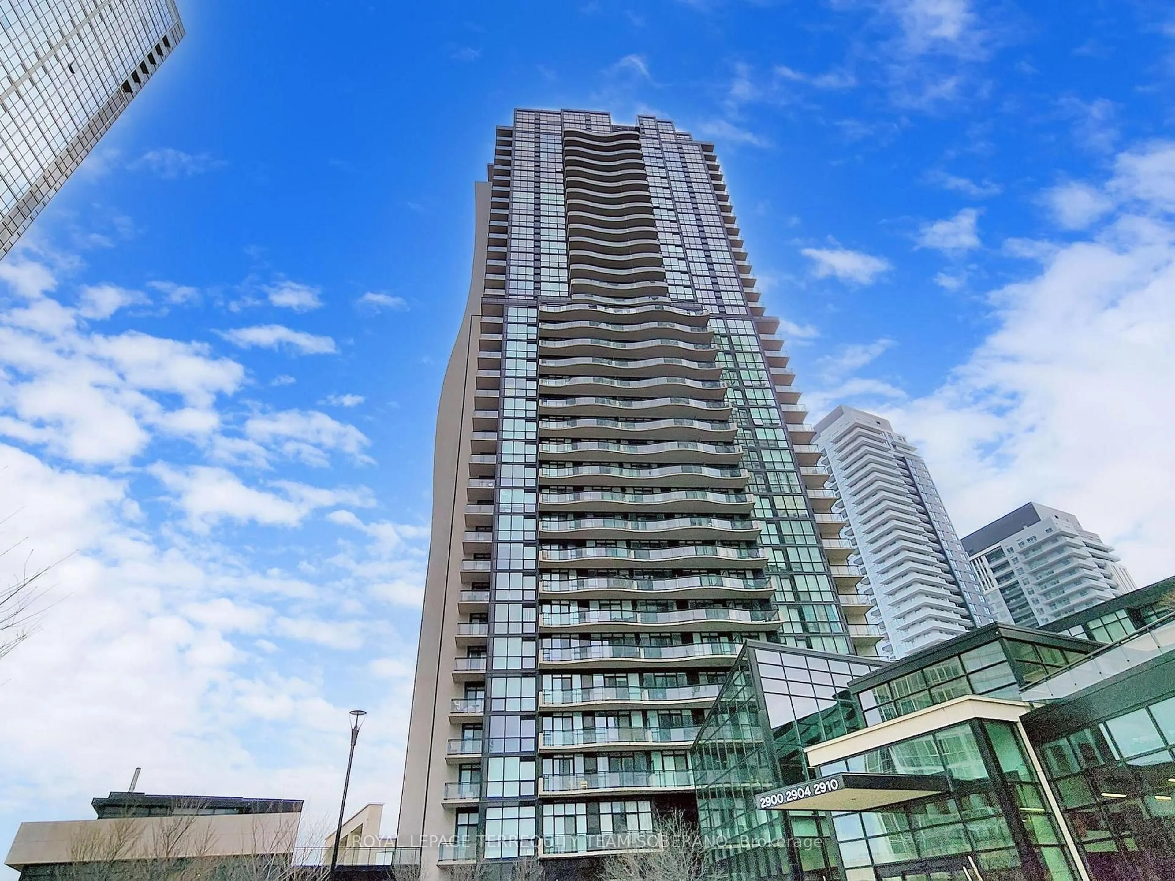 Unknown for 2900 Highway 7 Rd #902, Vaughan Ontario L4K 0G3