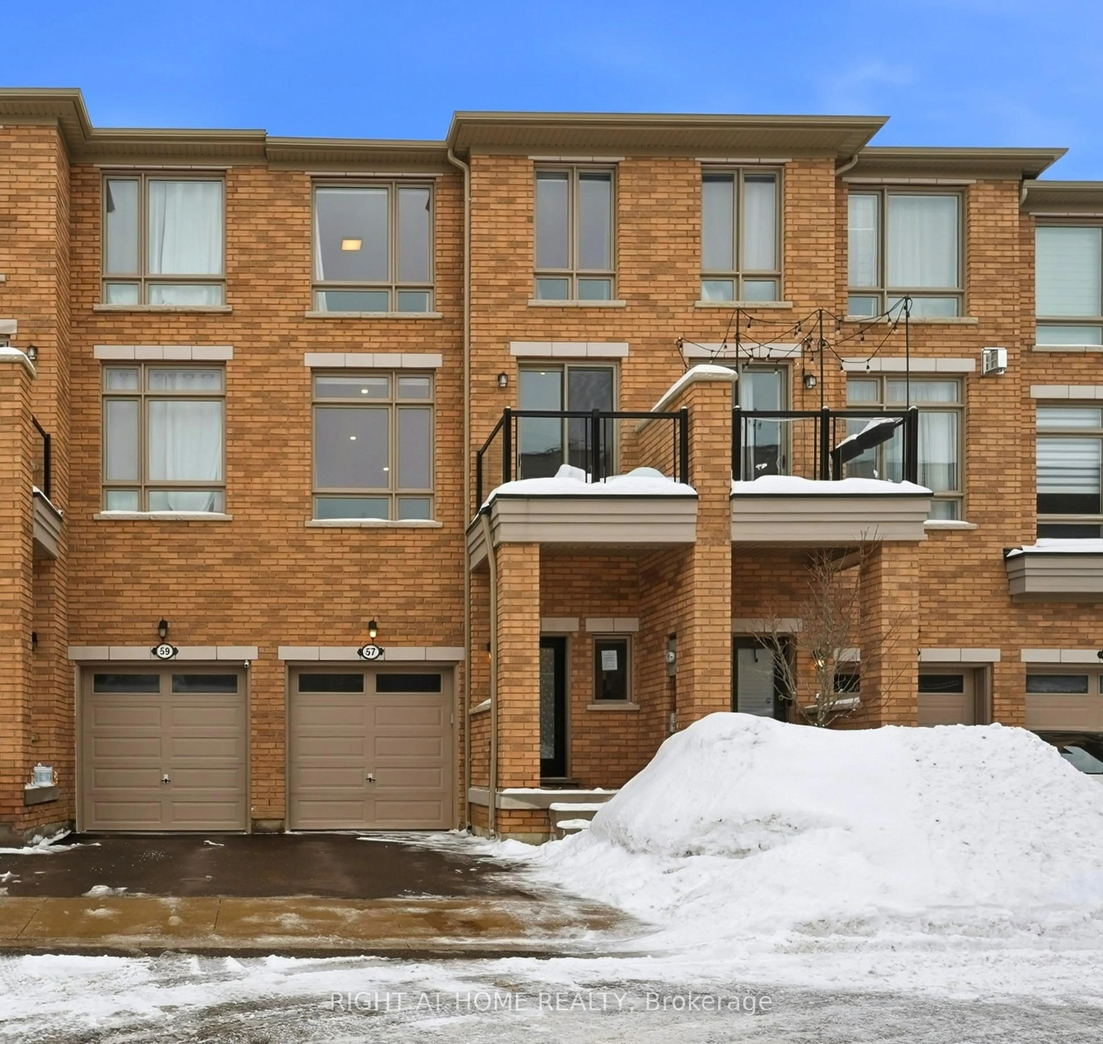 Home with brick exterior material, street for 57 Drover Circ, Whitchurch-Stouffville Ontario L4A 7G4