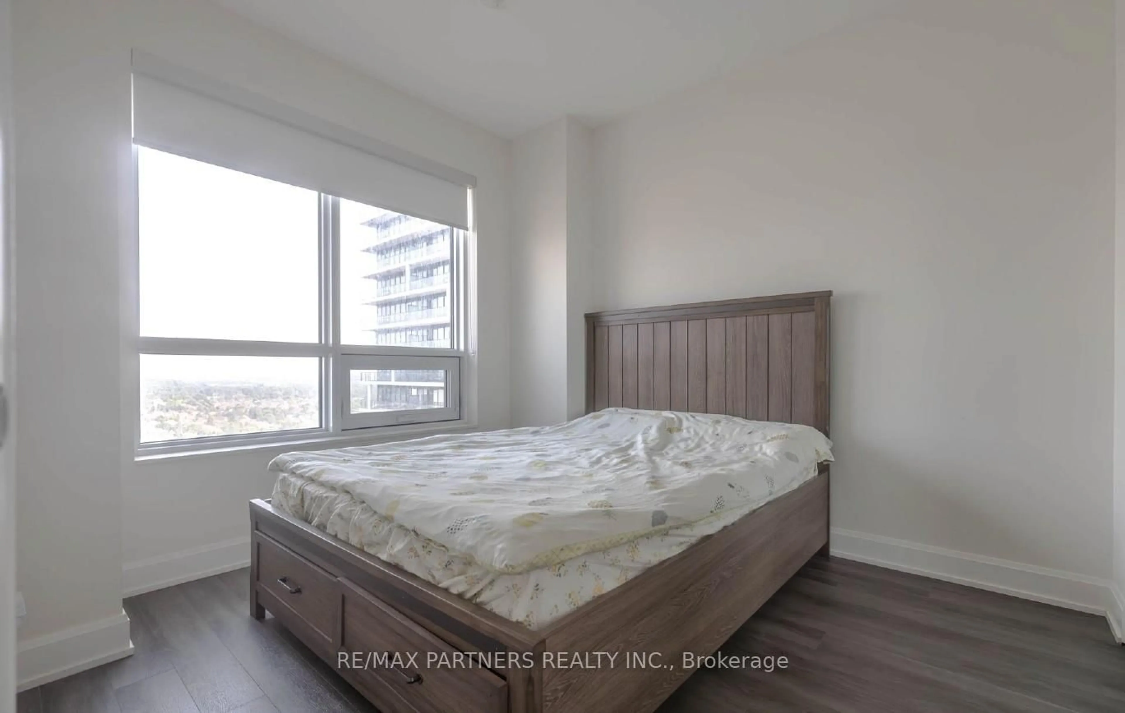 Bedroom with bed, wood/laminate floor for 8 Water Walk Dr #2710, Markham Ontario L3R 6L4