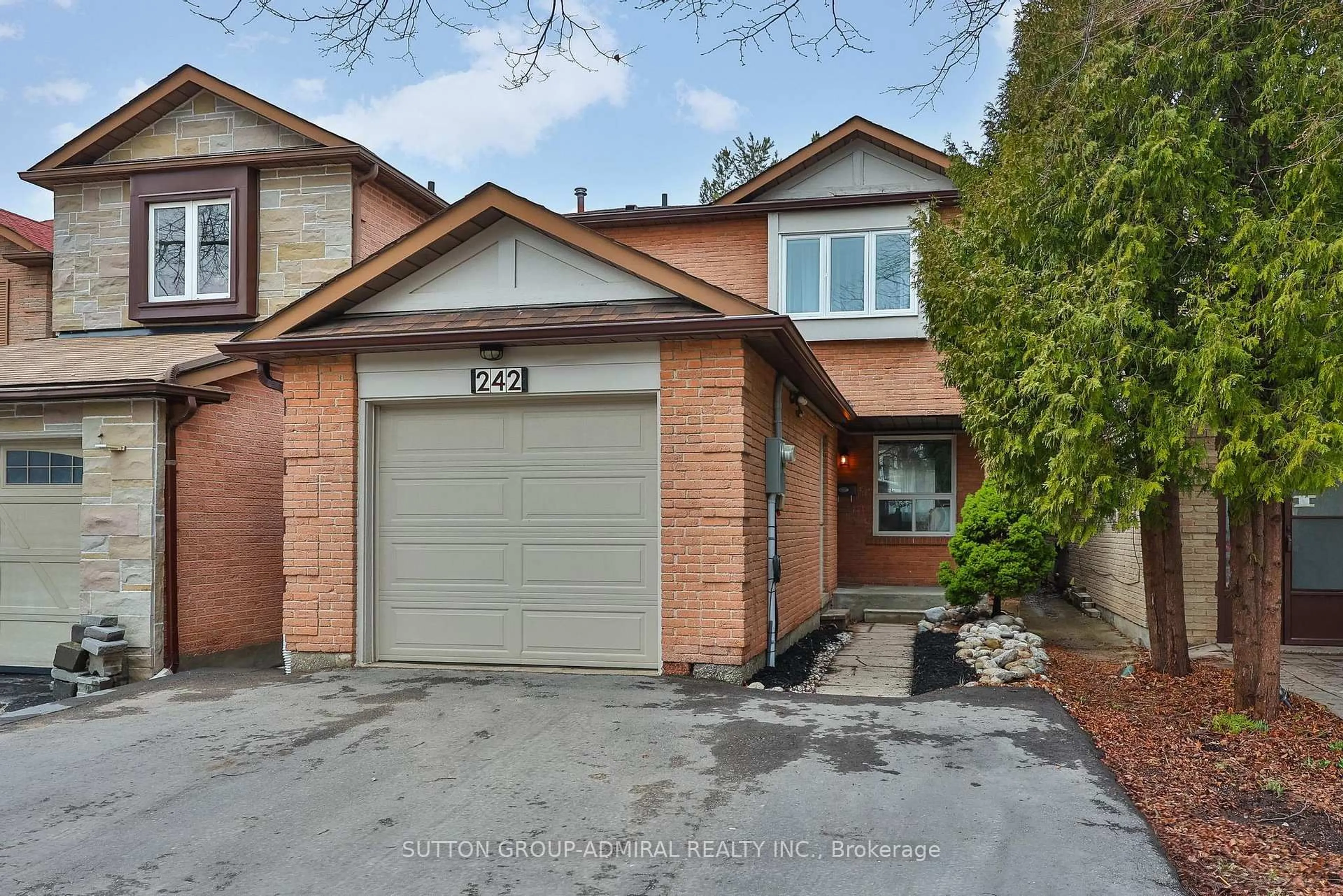 Home with brick exterior material, street for 242 Tansley Rd, Vaughan Ontario L4J 2Y9