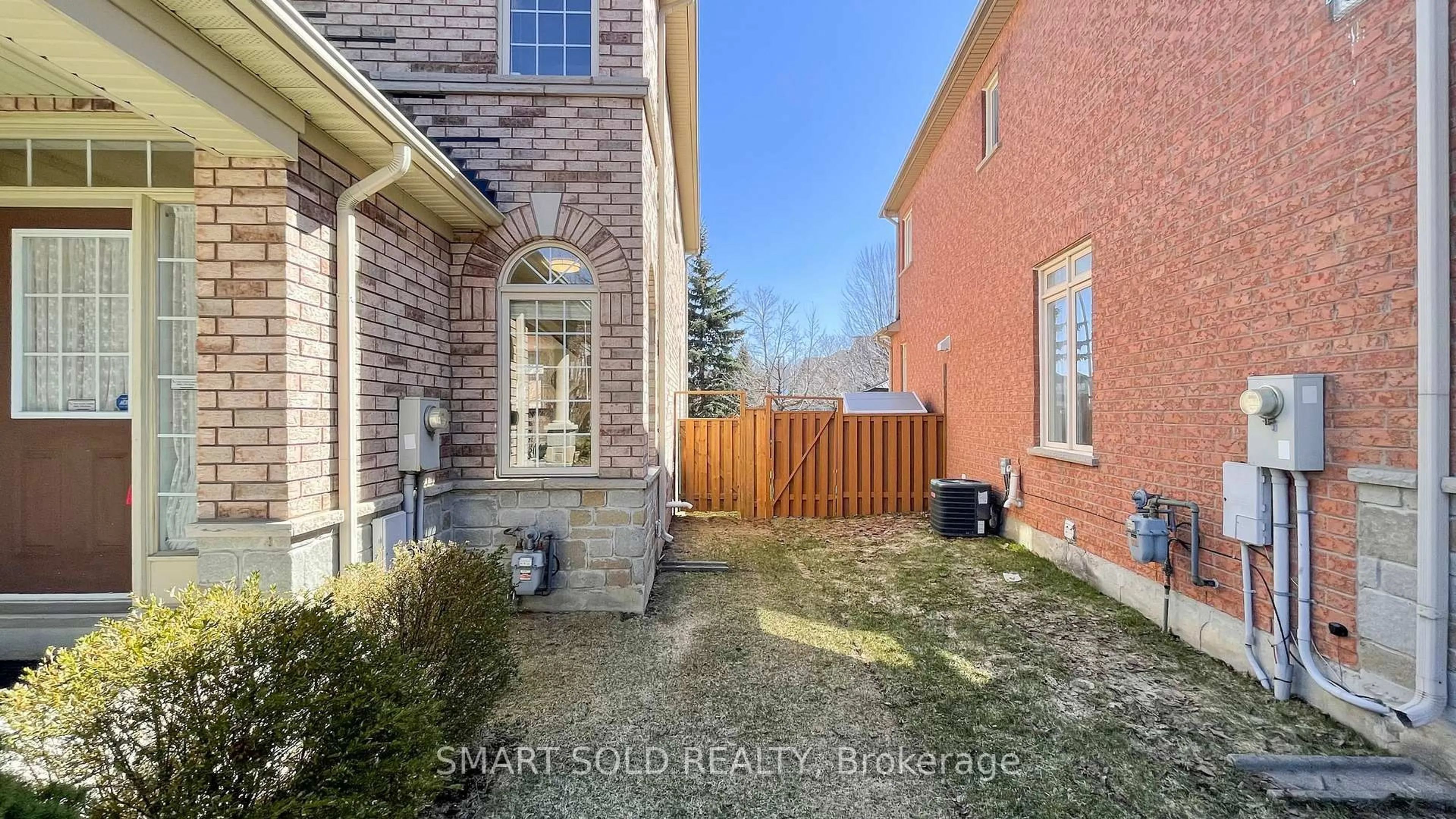 Home with brick exterior material, street for 208 Cabernet Rd, Vaughan Ontario L4J 8V8