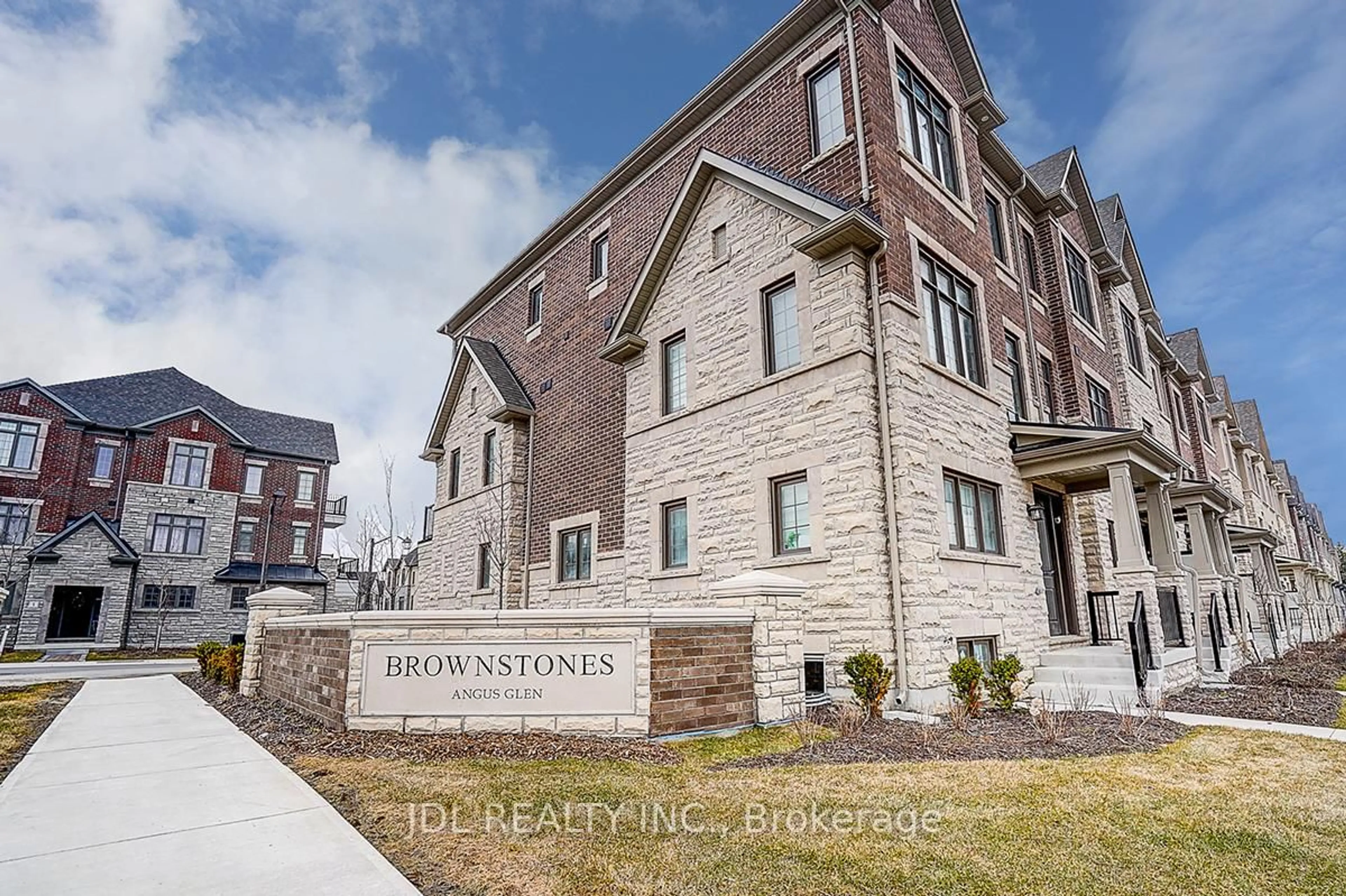 Home with brick exterior material, building for 4199 Major Mackenzie Dr, Markham Ontario L6C 3L5