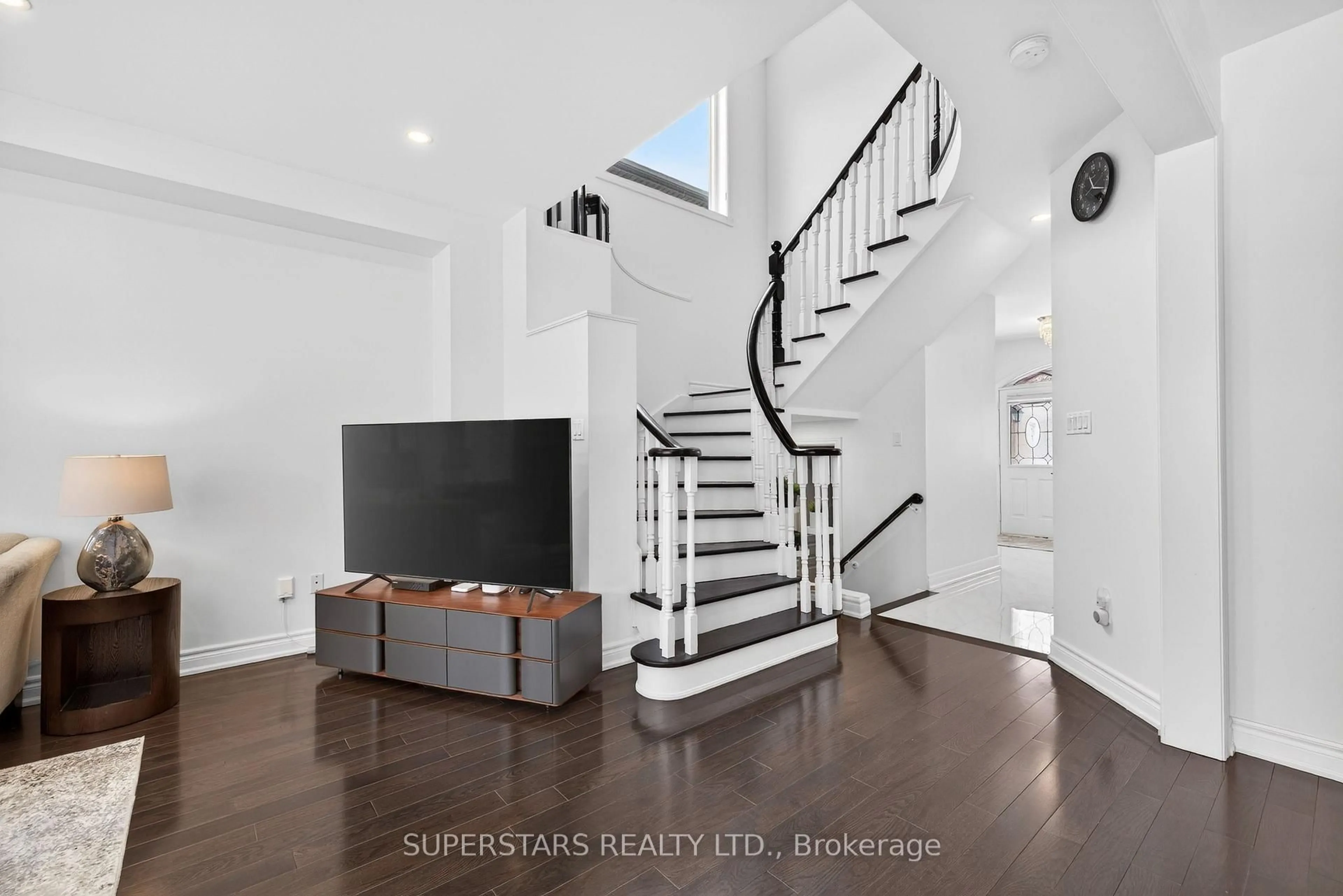 Stairs for 68 Albright Cres, Richmond Hill Ontario L4E 4Z4