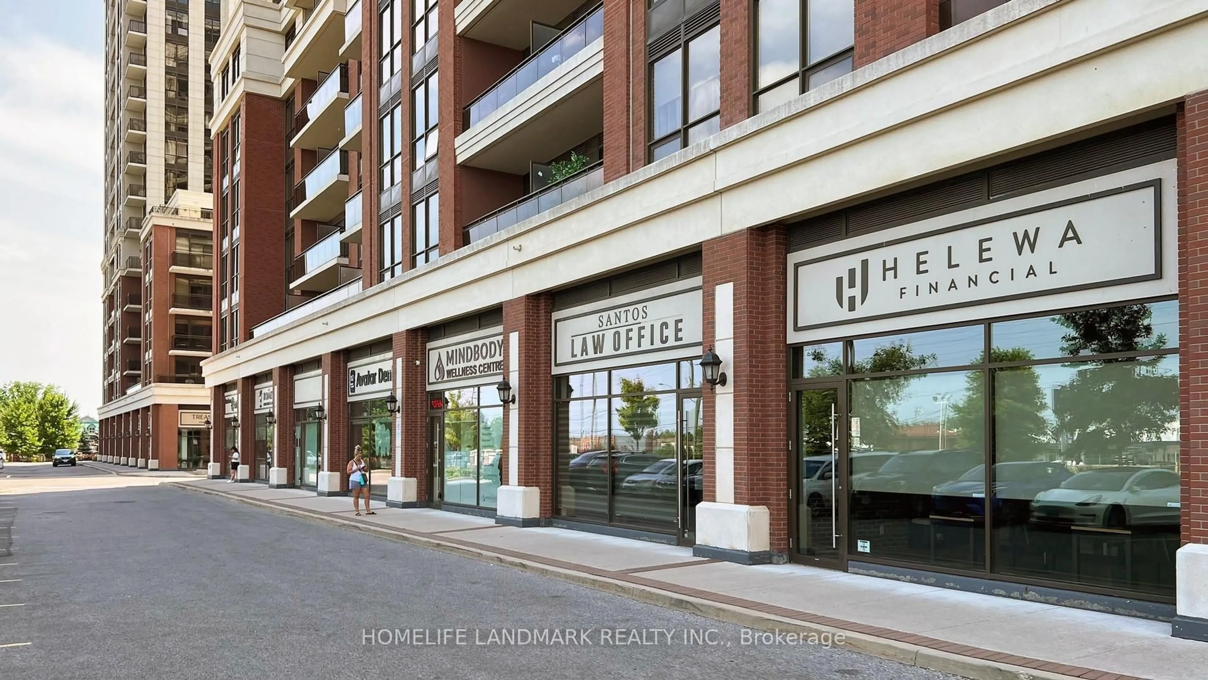 Indoor foyer for 9506 Markham Rd #807, Markham Ontario L6E 0S5