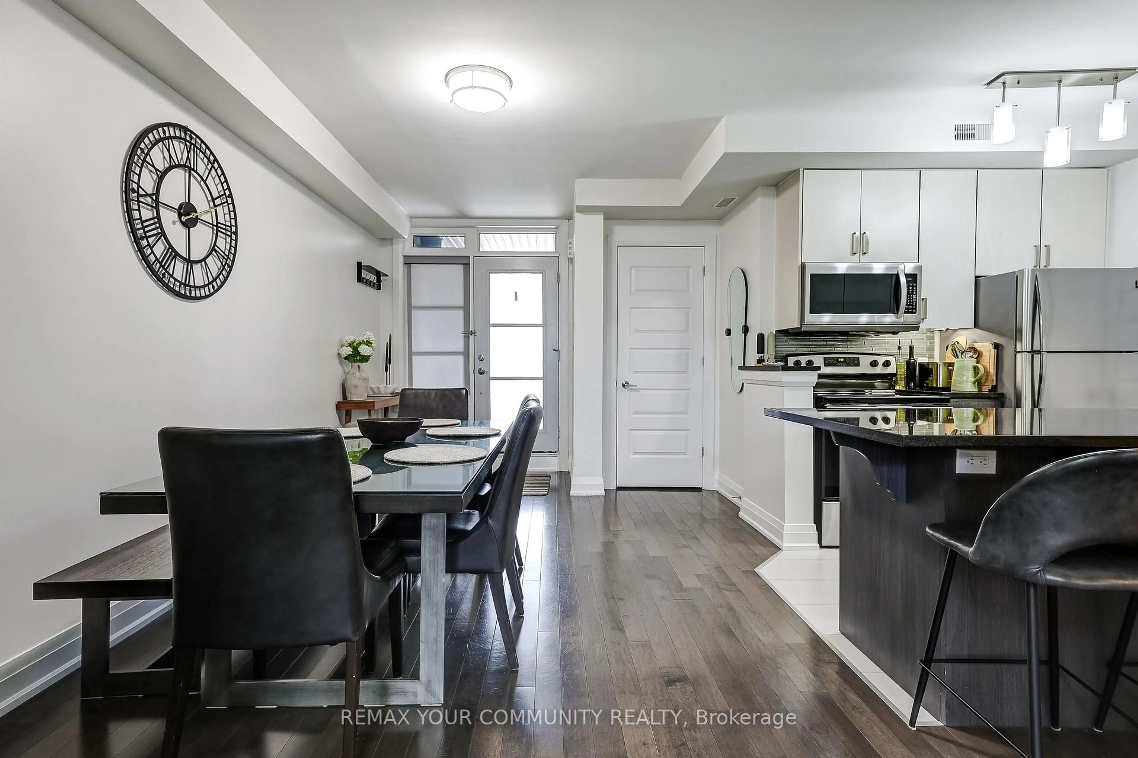 Open concept kitchen, unknown for 8169 Kipling Ave #29, Vaughan Ontario L4L 0G4