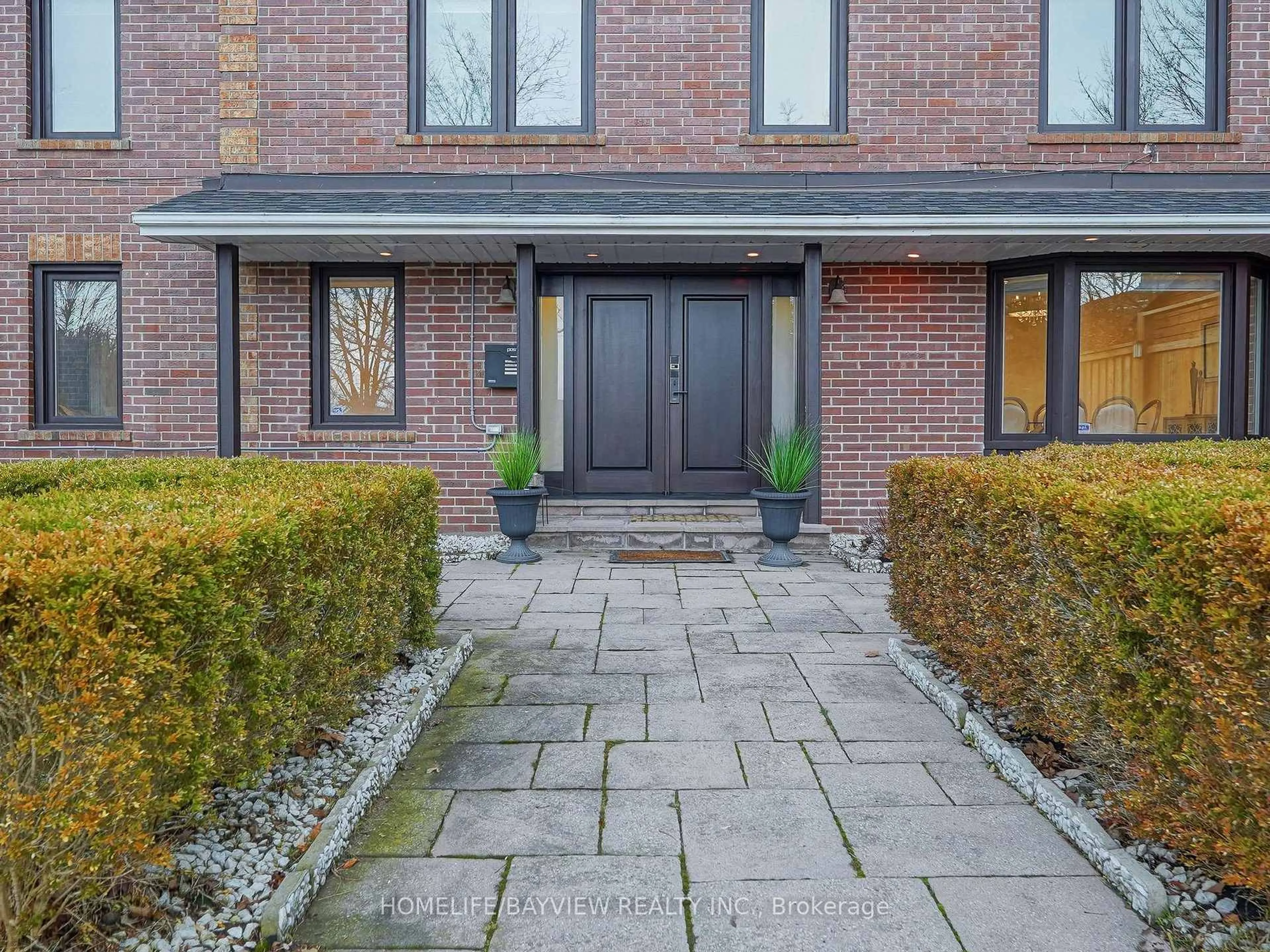 Unknown for 6 Tanjo Crt, Vaughan Ontario L4J 3B4