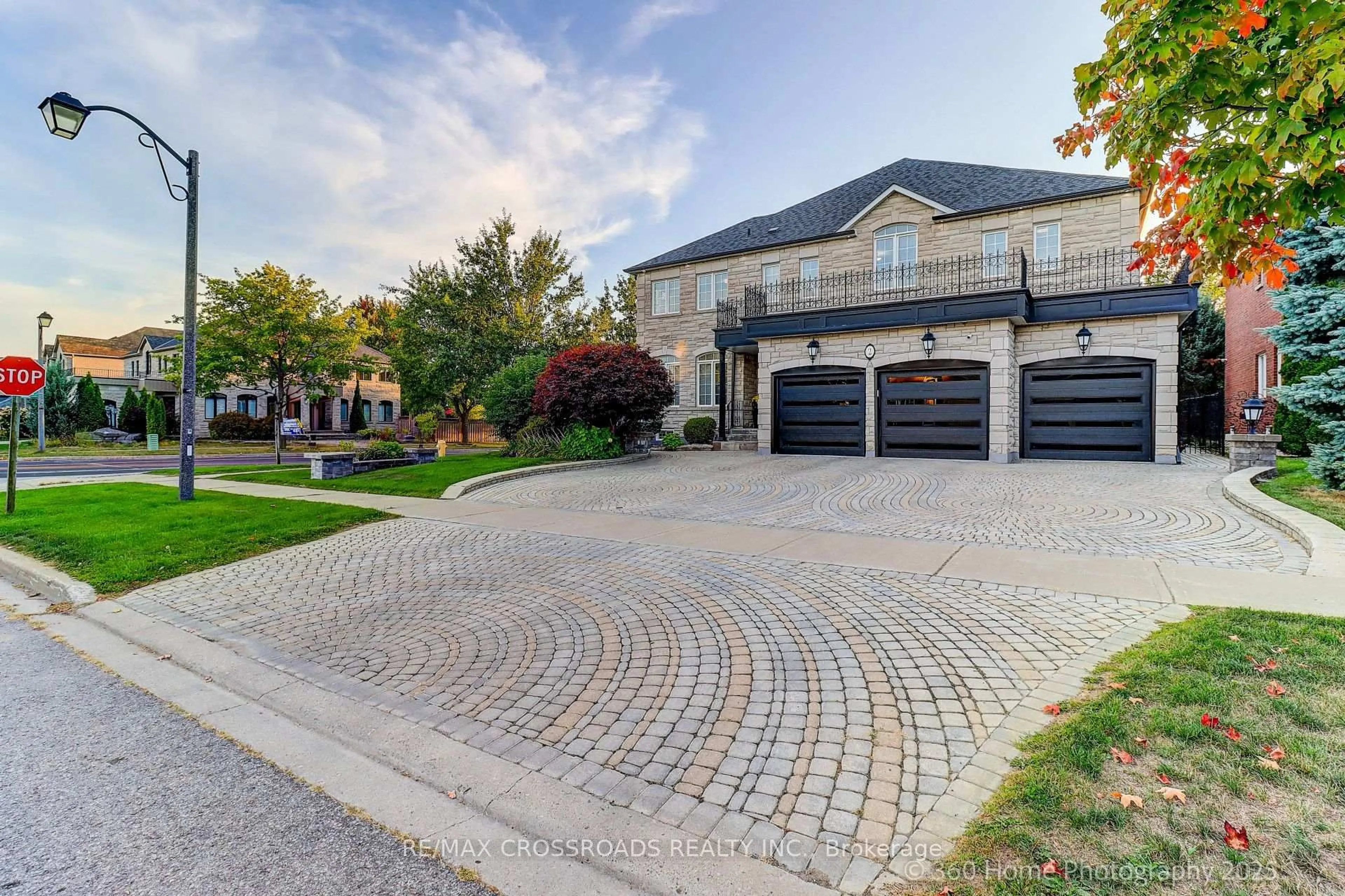 Home with brick exterior material, street for 2 Mumberson Crt, Markham Ontario L6C 1Y4