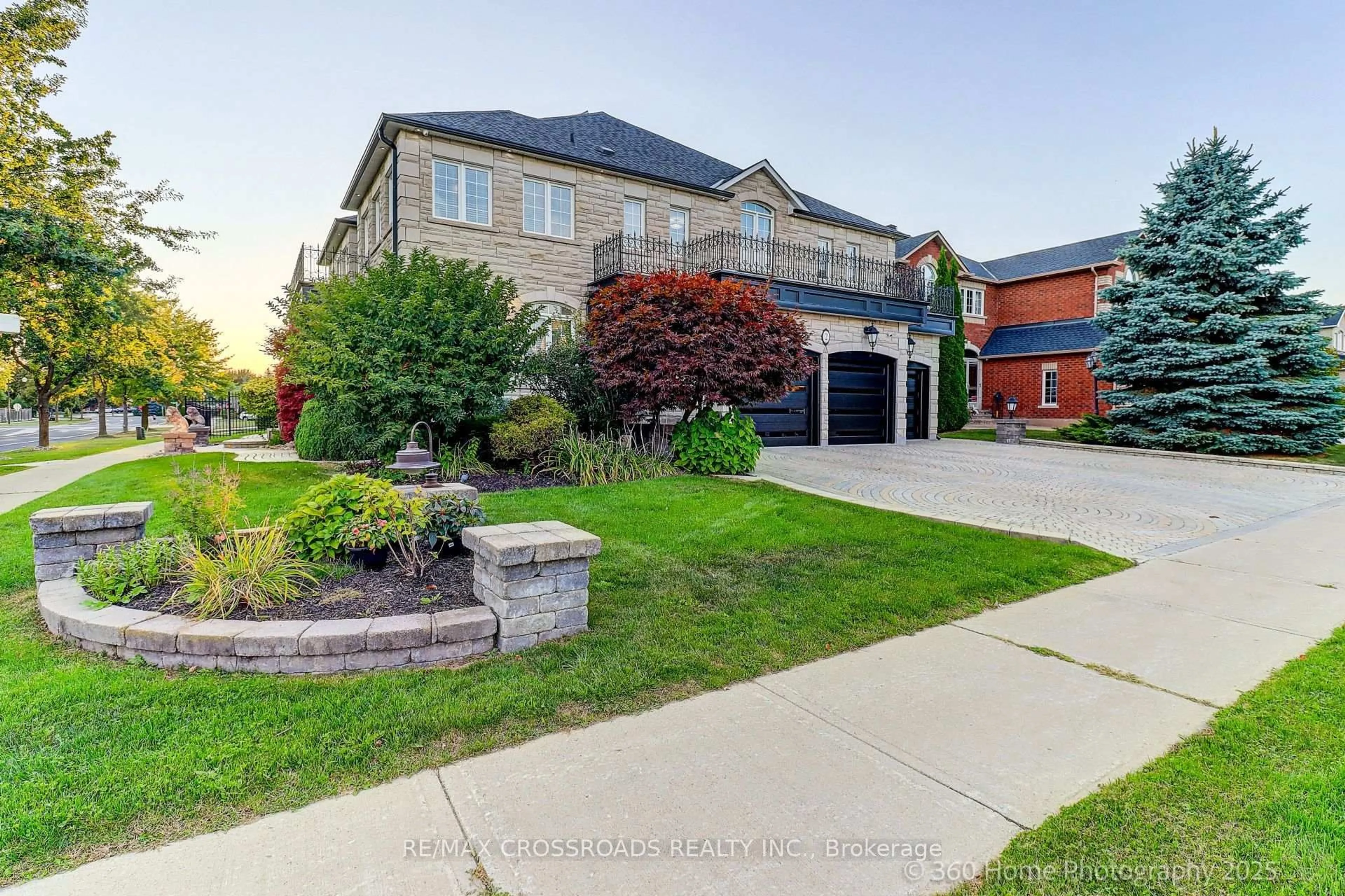 Home with brick exterior material, street for 2 Mumberson Crt, Markham Ontario L6C 1Y4