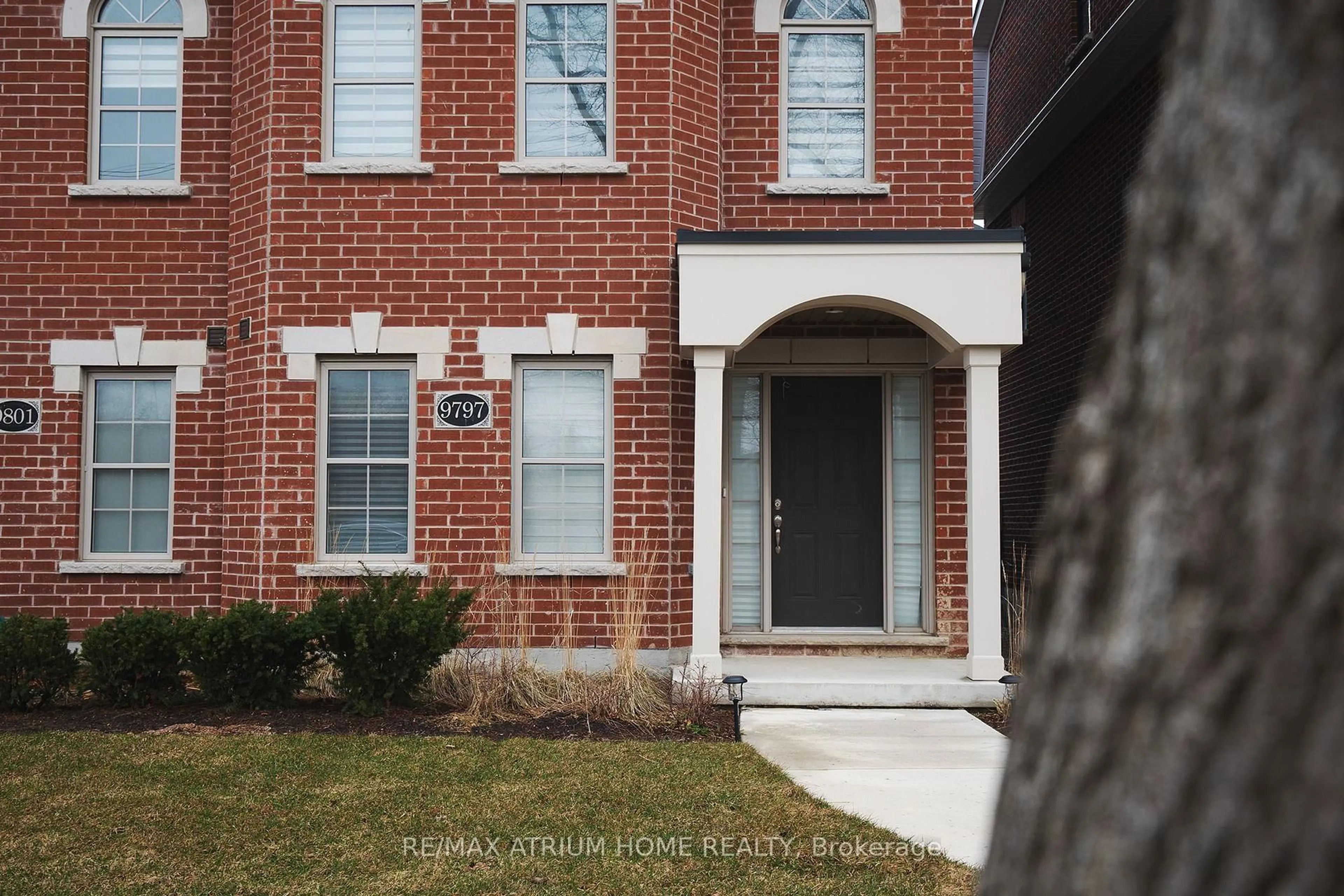 Home with brick exterior material, street for 9797 Keele St, Vaughan Ontario L6A 5E3