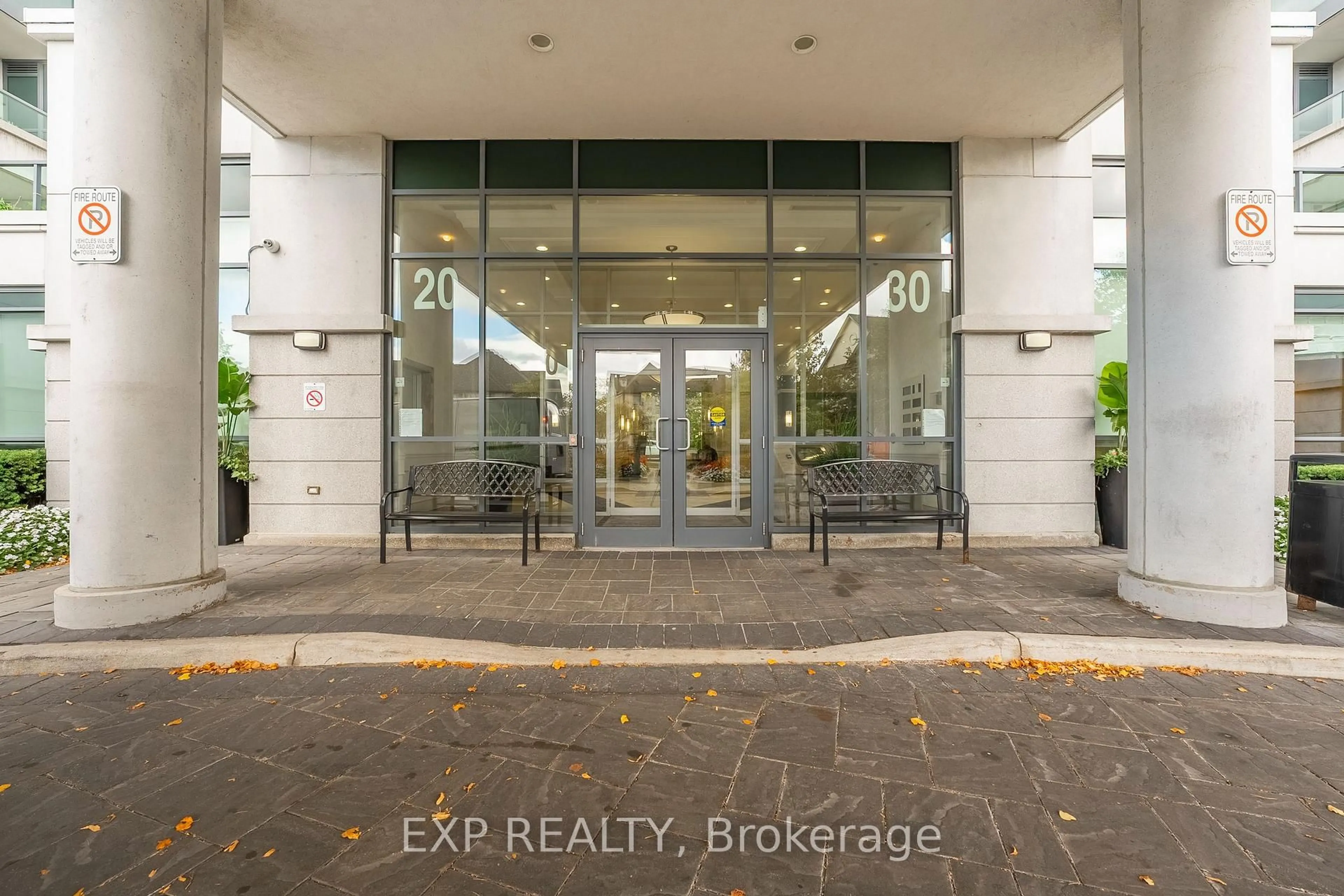 Unknown for 20 North Park Rd #105, Vaughan Ontario L4J 0G7