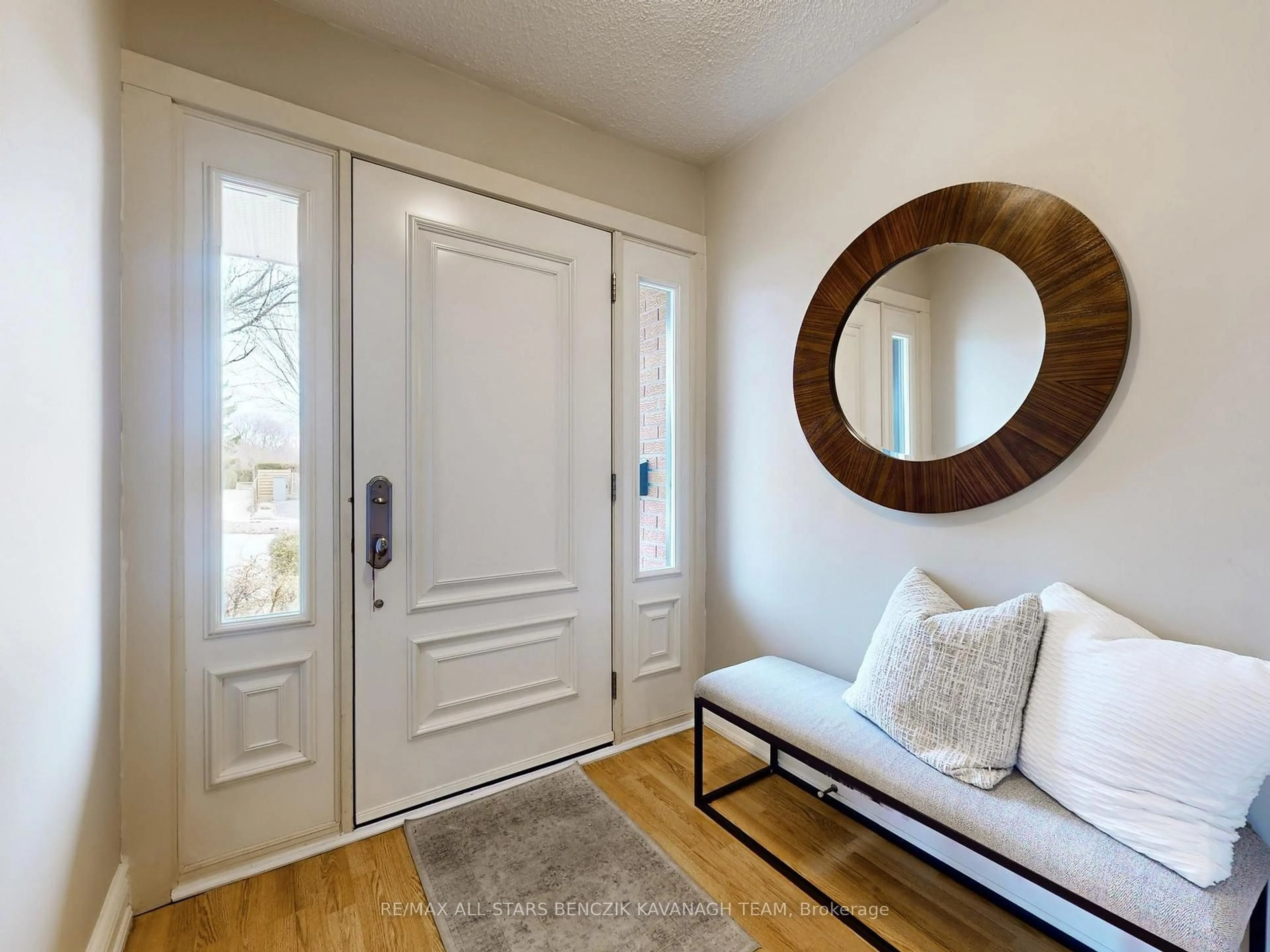 Indoor entryway for 30 Sir Caradoc Pl, Markham Ontario L3P 2X6