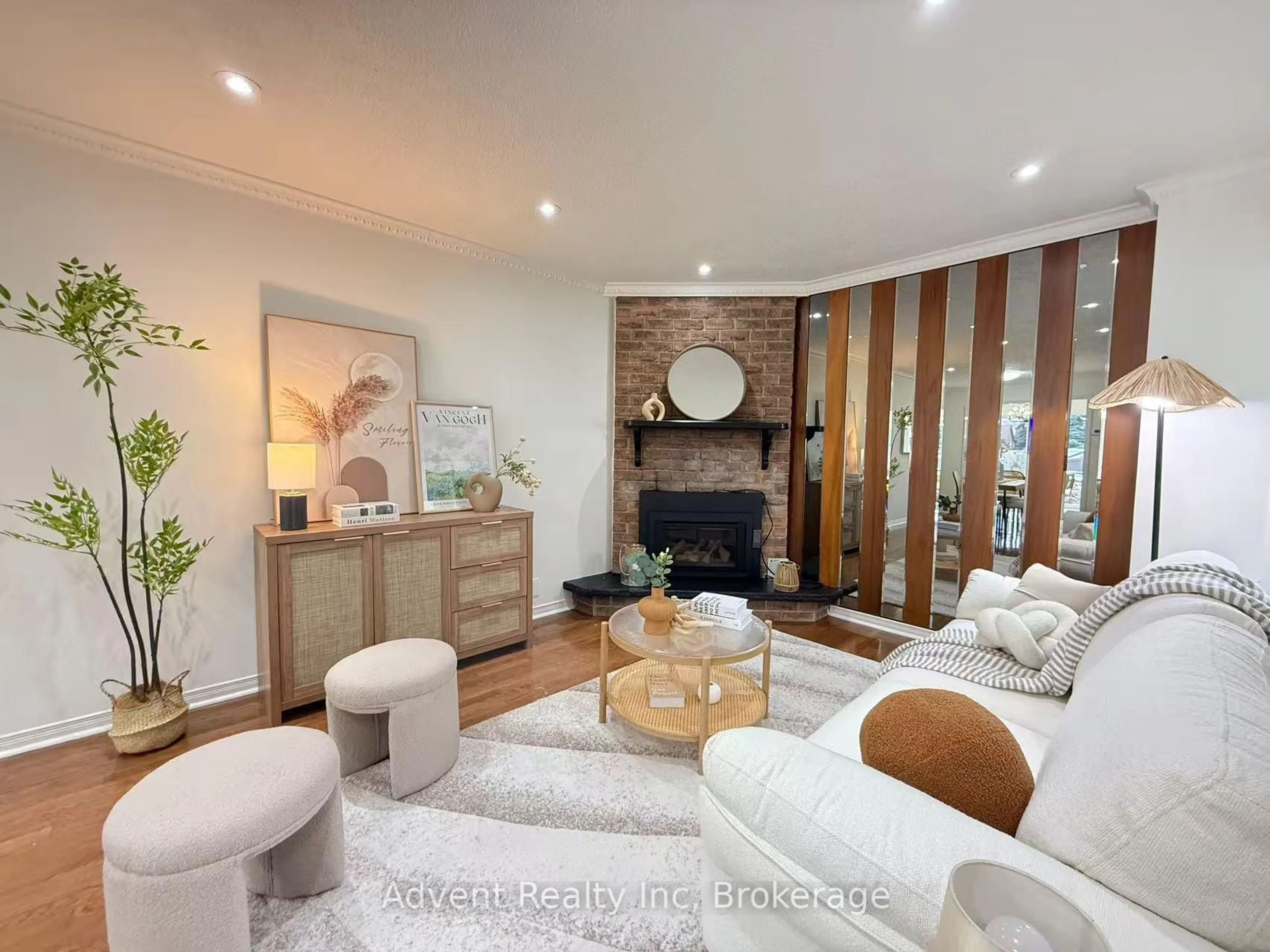 Living room with furniture, wood/laminate floor for 45 Cheeseman Dr, Markham Ontario L3R 3G3