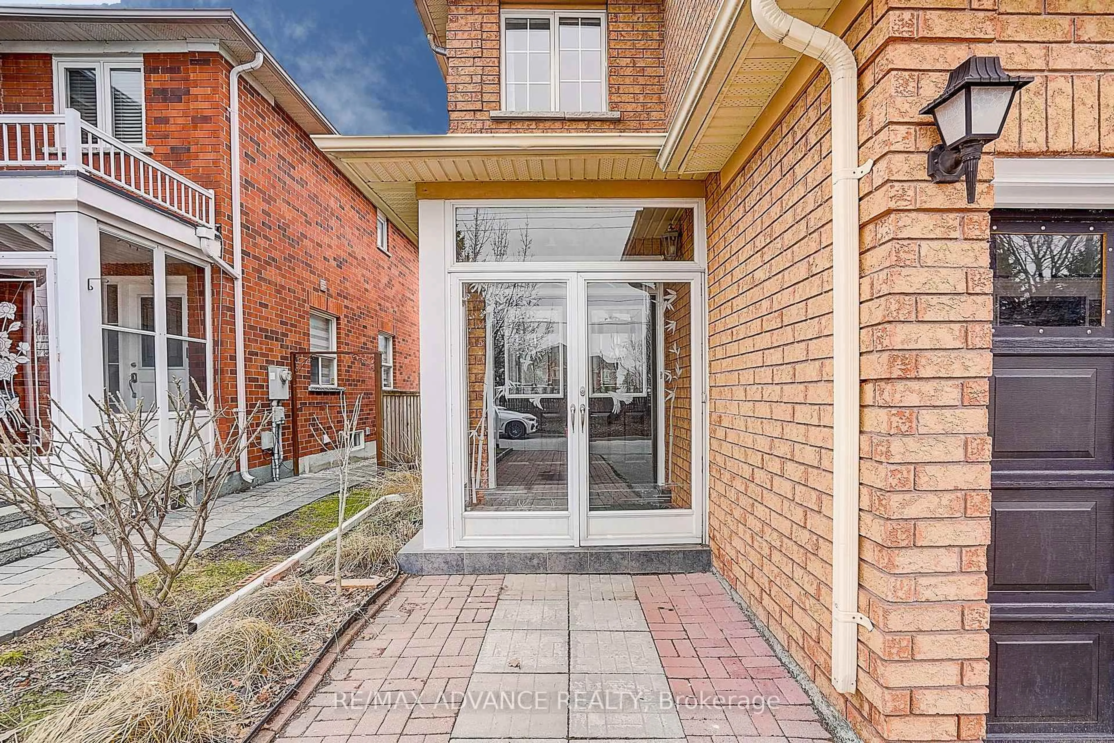 Home with brick exterior material, street for 140 Vanguard Rd, Vaughan Ontario L4K 5G8