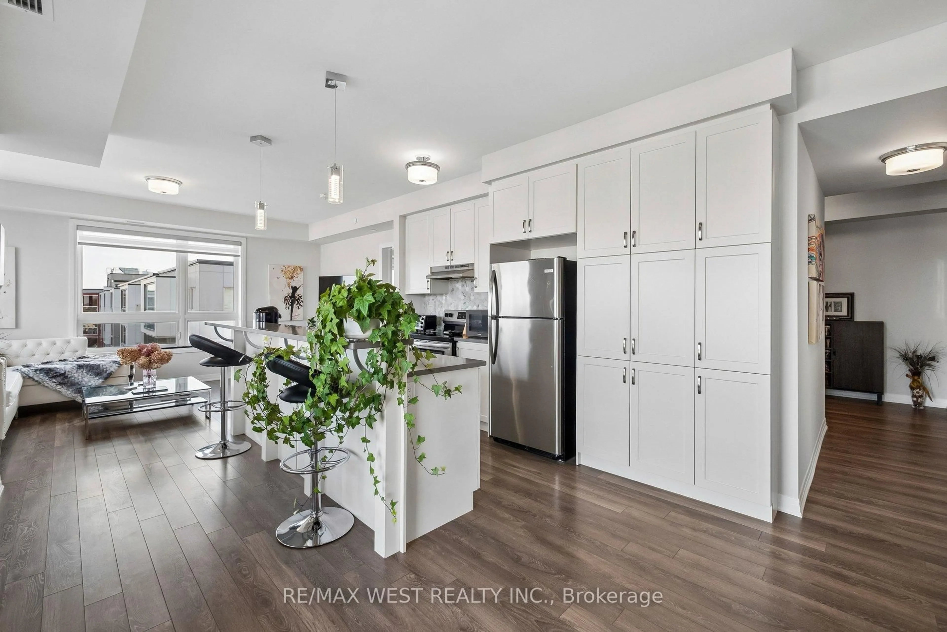 Open concept kitchen, unknown for 58 Adam Sellers St #605, Markham Ontario L6B 1P5