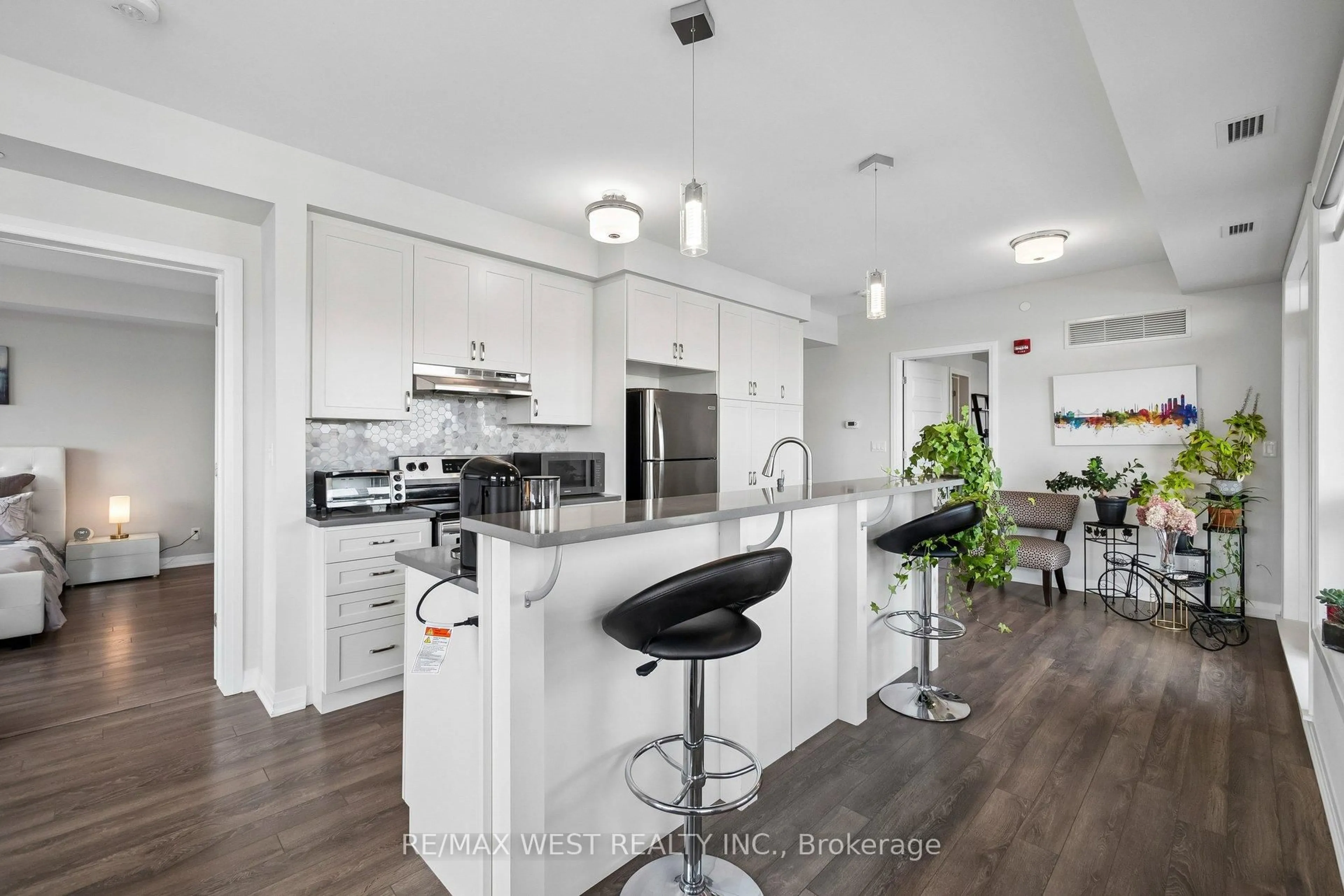 Open concept kitchen, unknown for 58 Adam Sellers St #605, Markham Ontario L6B 1P5