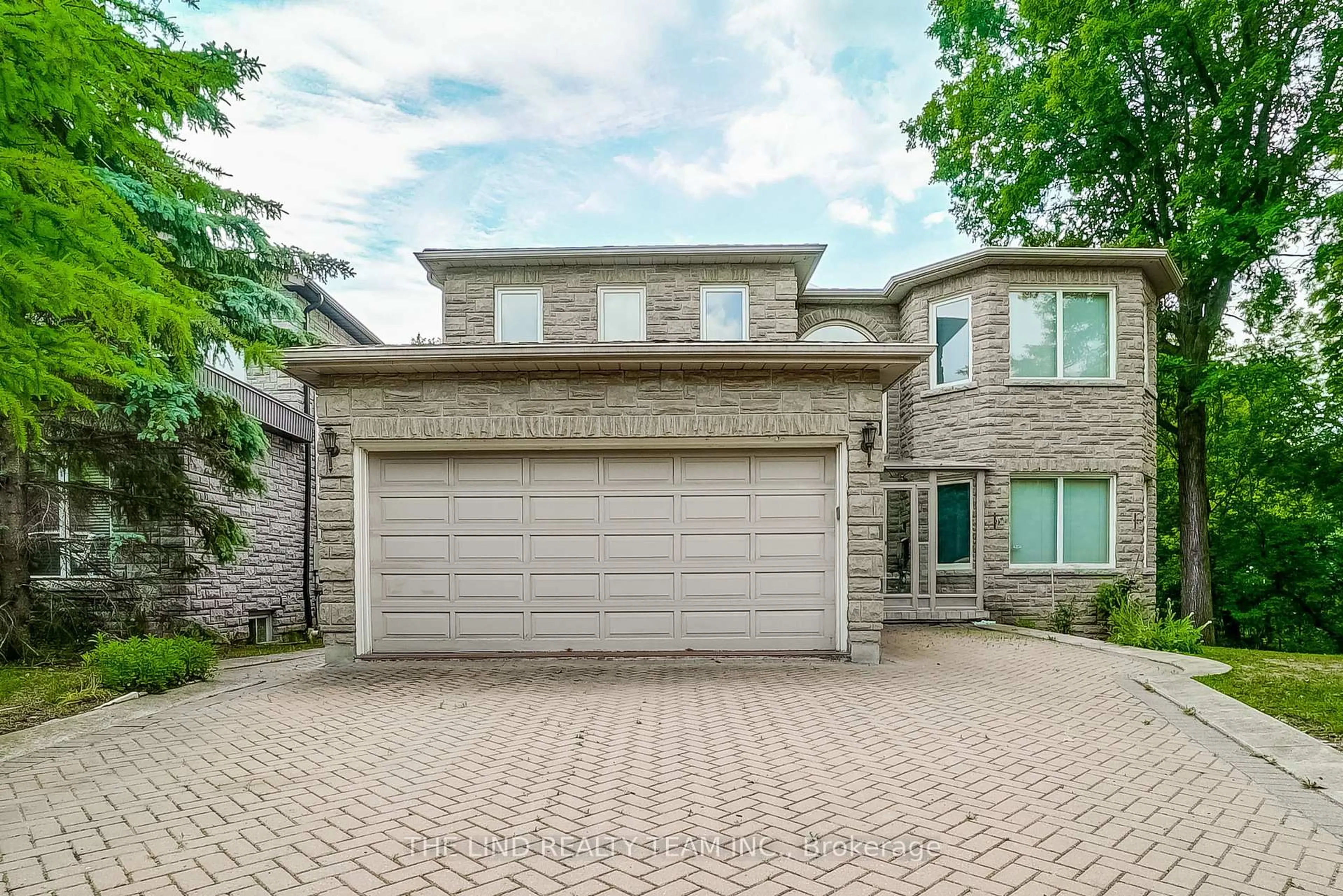 Home with brick exterior material, street for 99 Birch Ave, Richmond Hill Ontario L4C 6C5