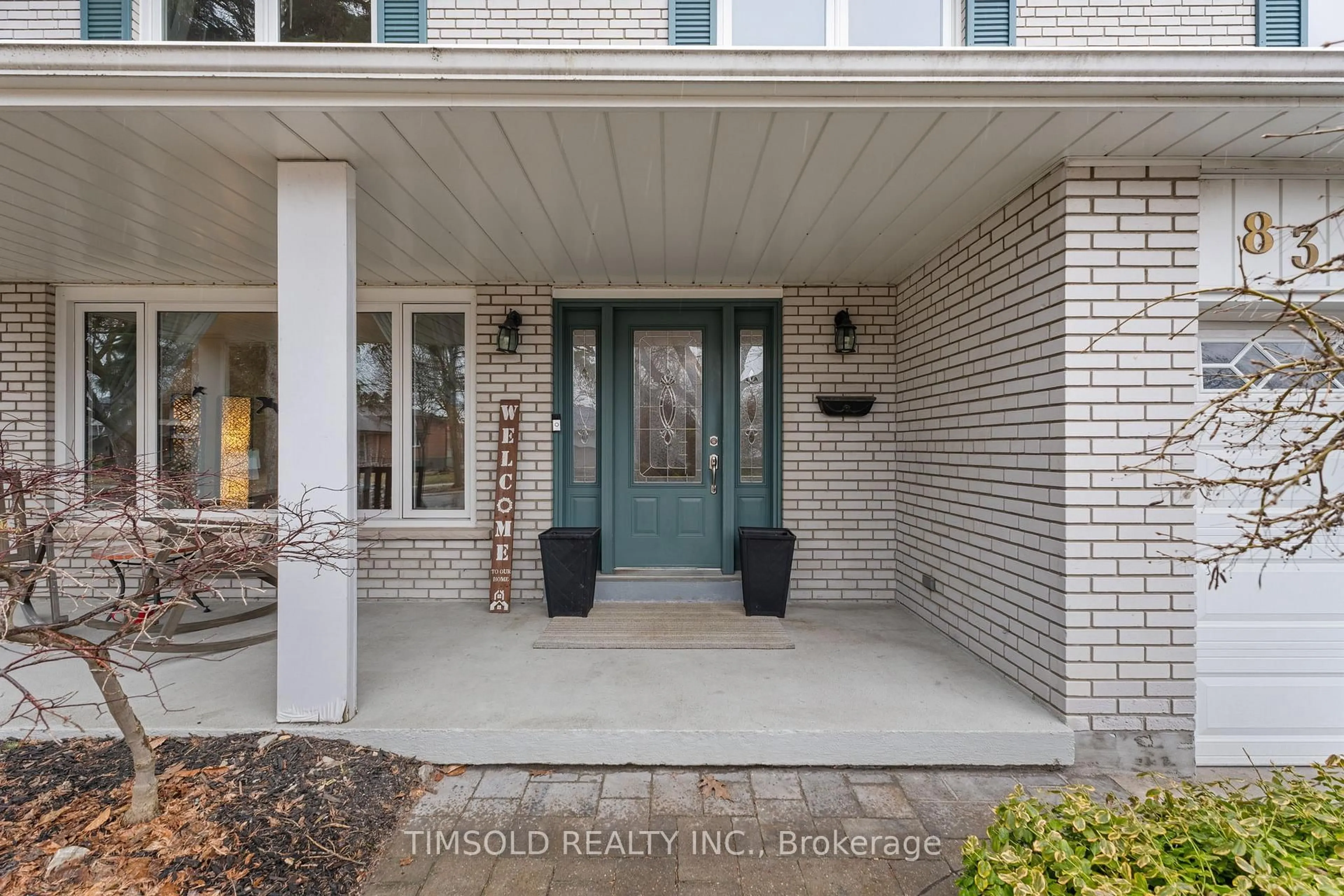 Indoor entryway for 83 Senator Reesor's Dr, Markham Ontario L3P 3E4