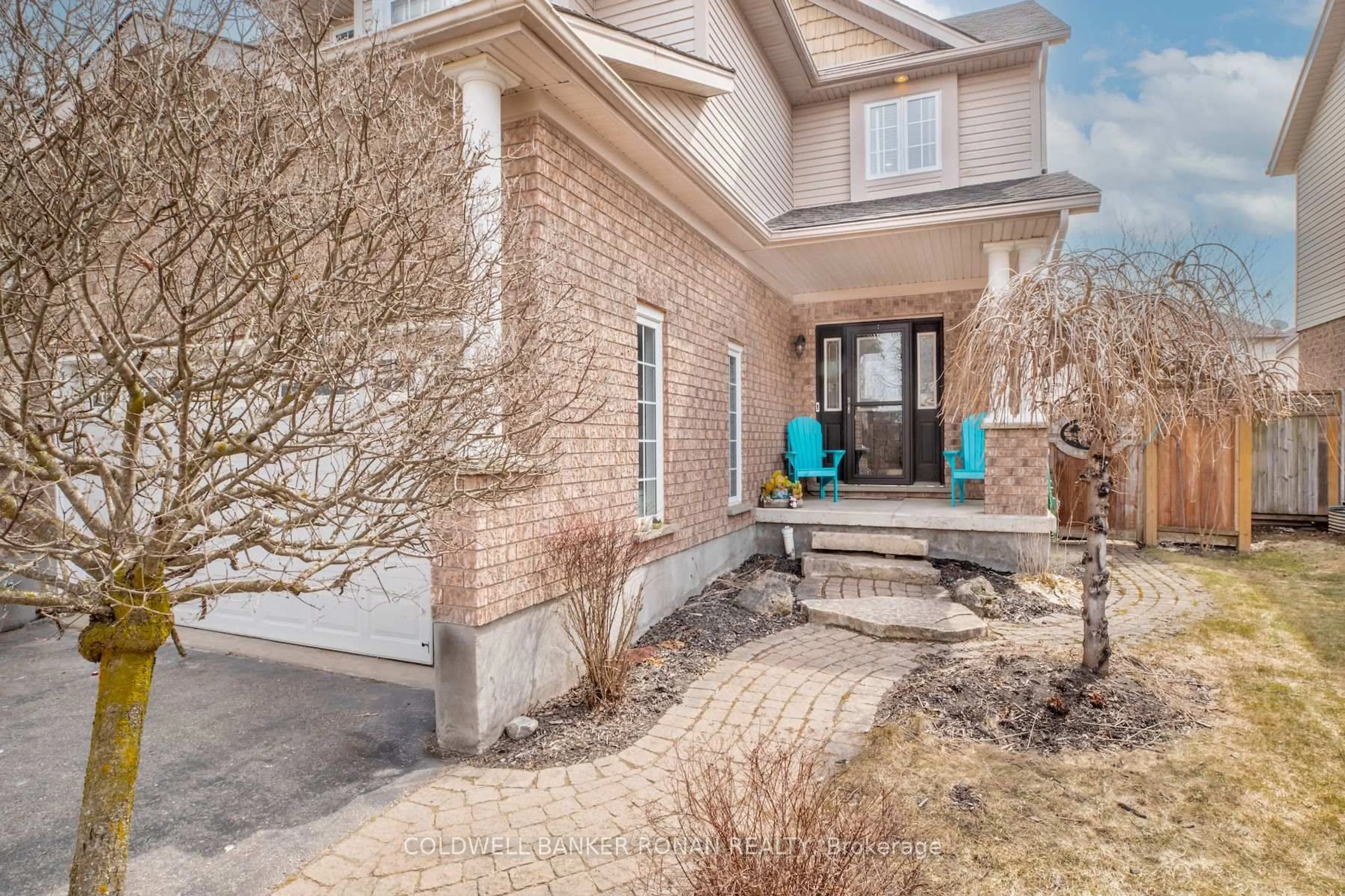 Home with brick exterior material, street for 11 Shepard Ave, New Tecumseth Ontario L9R 2E6