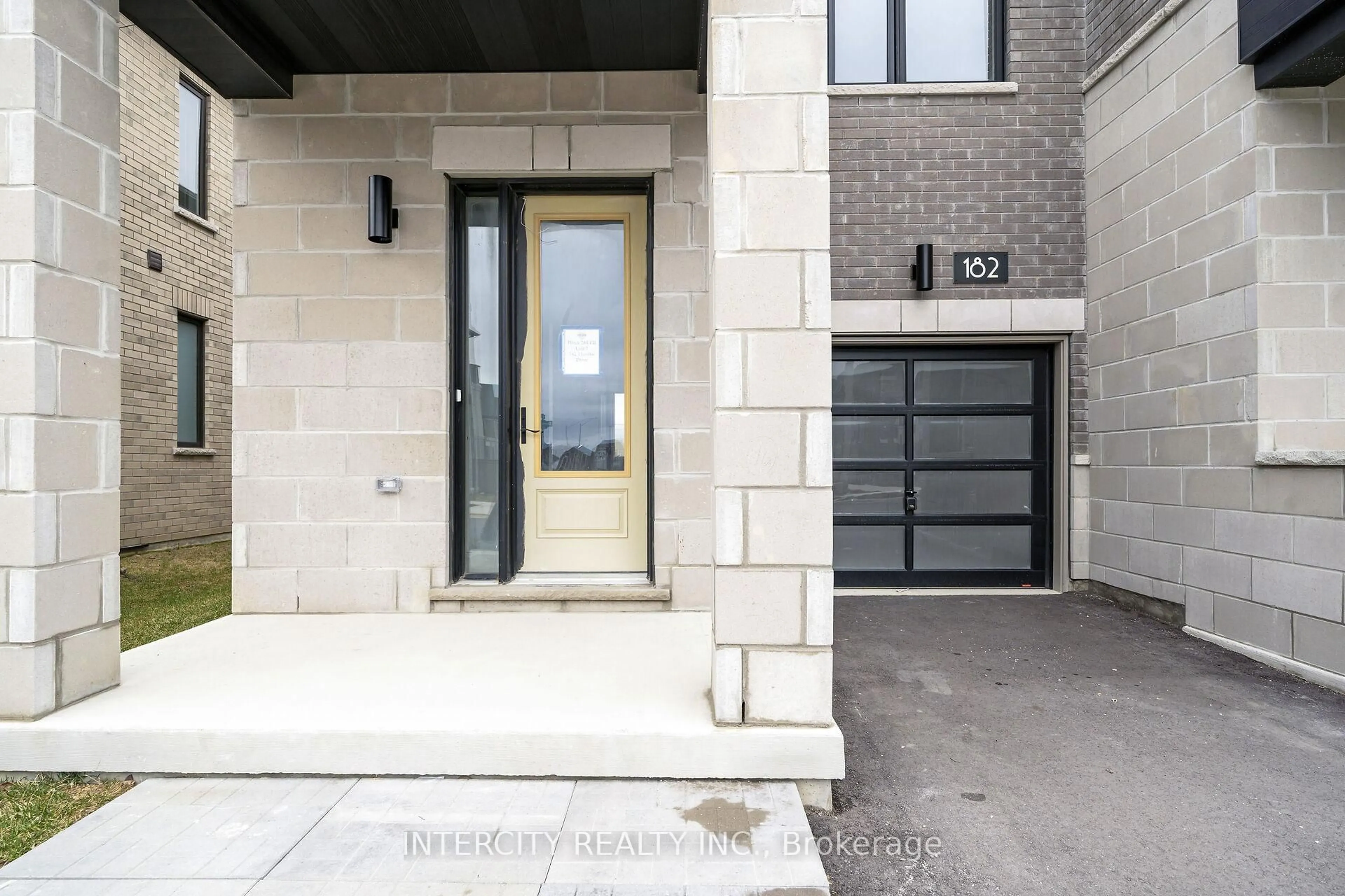 Unknown for 182 Mumbai Dr, Markham Ontario L3S 0G5