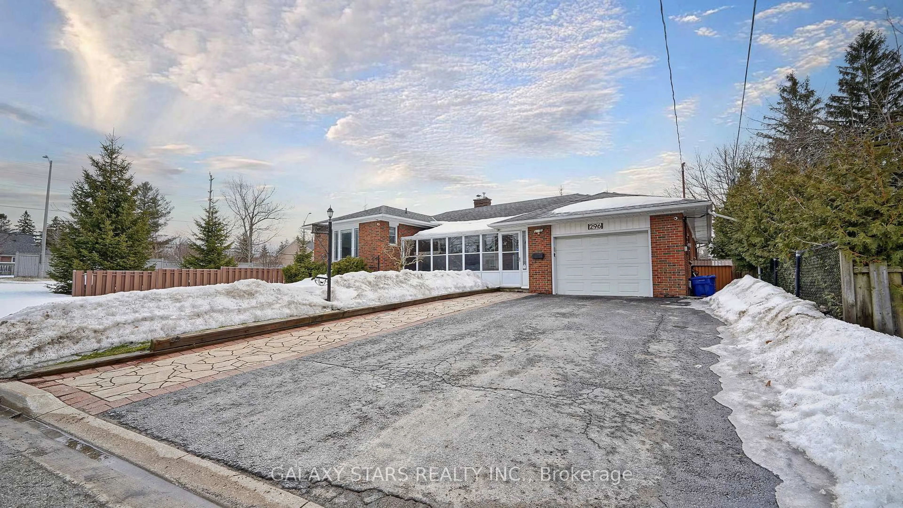 Home with brick exterior material, street for 296 Rupert Ave, Whitchurch-Stouffville Ontario L4A 1C9