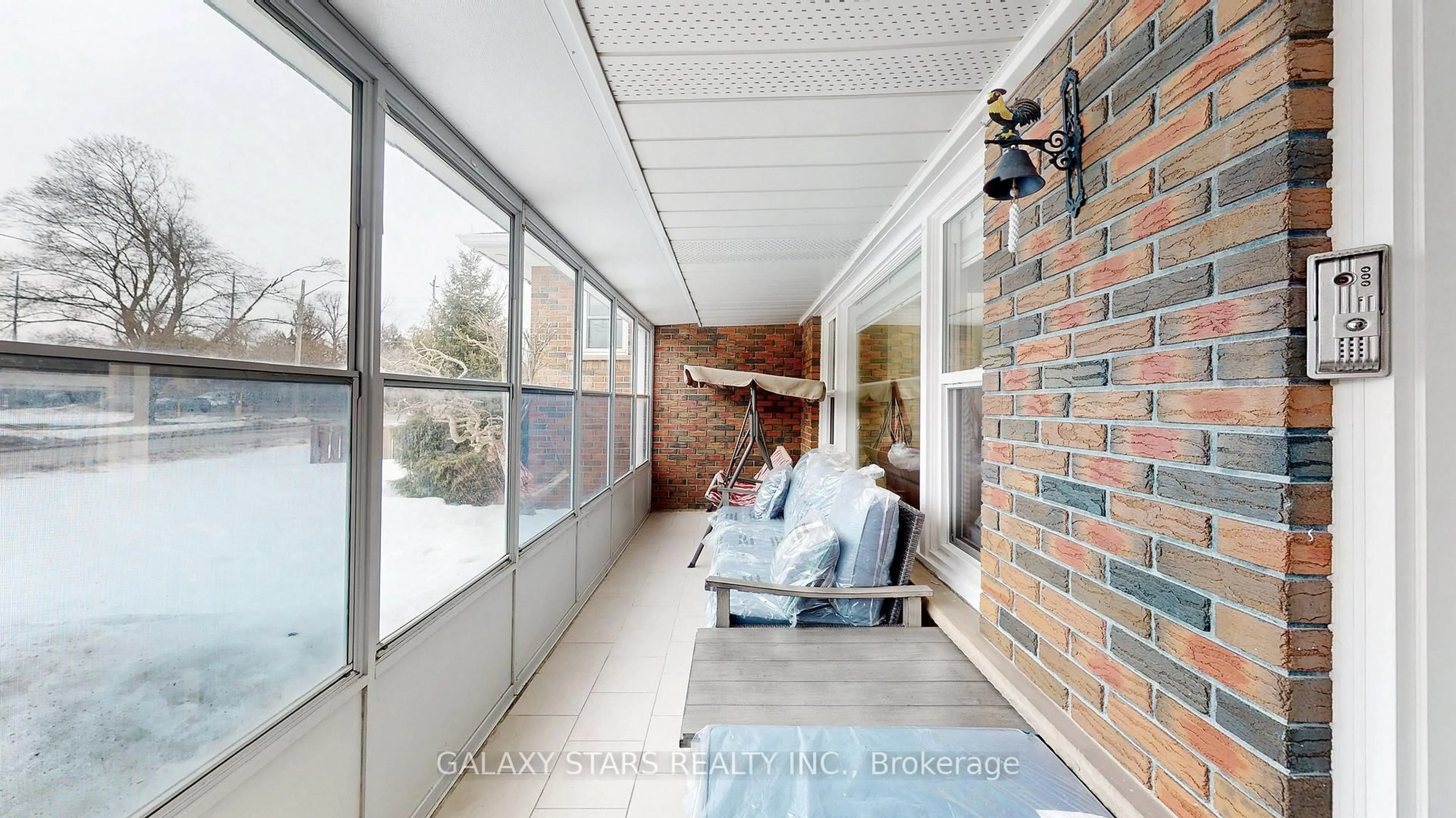 Unknown for 296 Rupert Ave, Whitchurch-Stouffville Ontario L4A 1C9