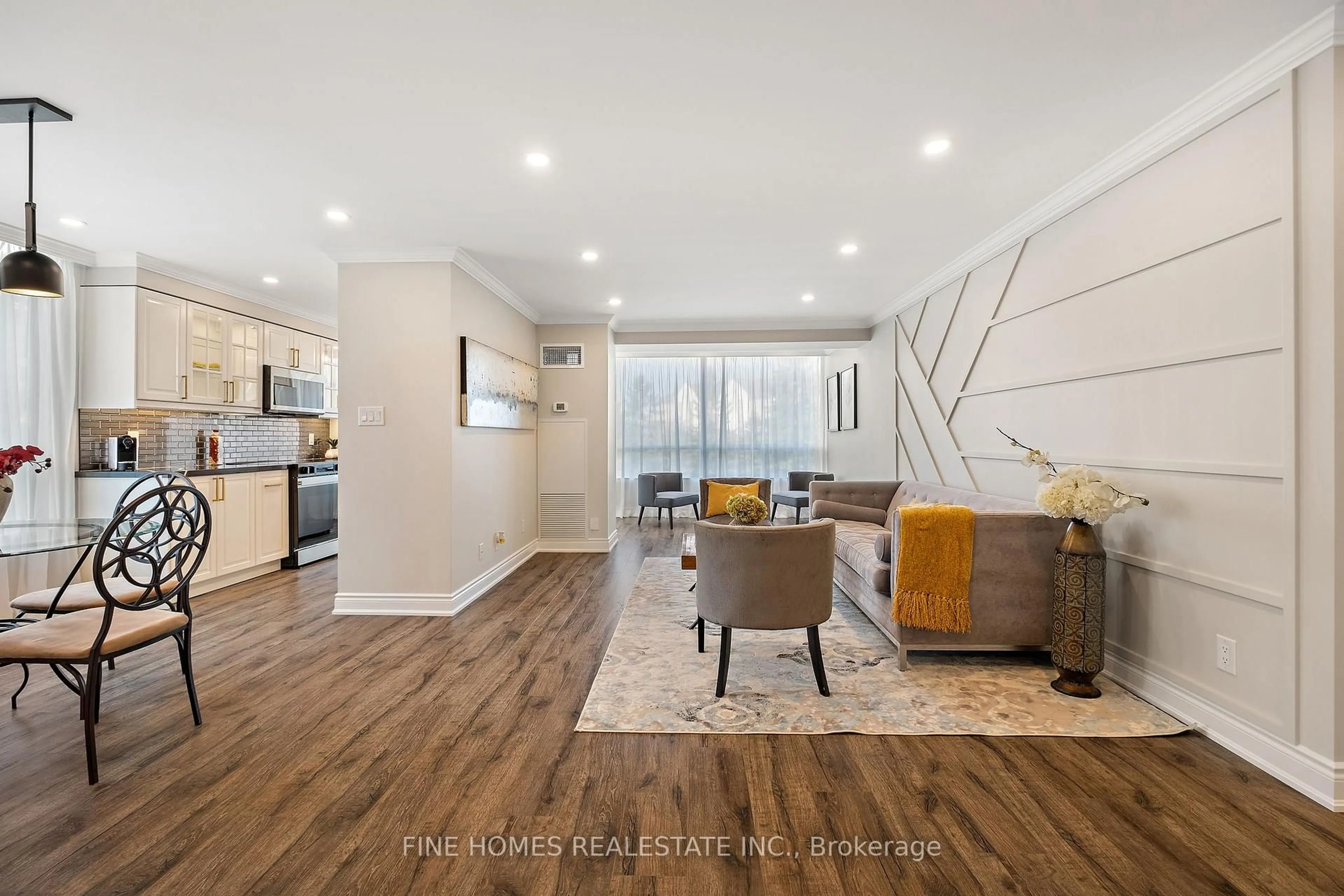 Unknown for 120 promenade Circ #307, Vaughan Ontario L4J 7W9