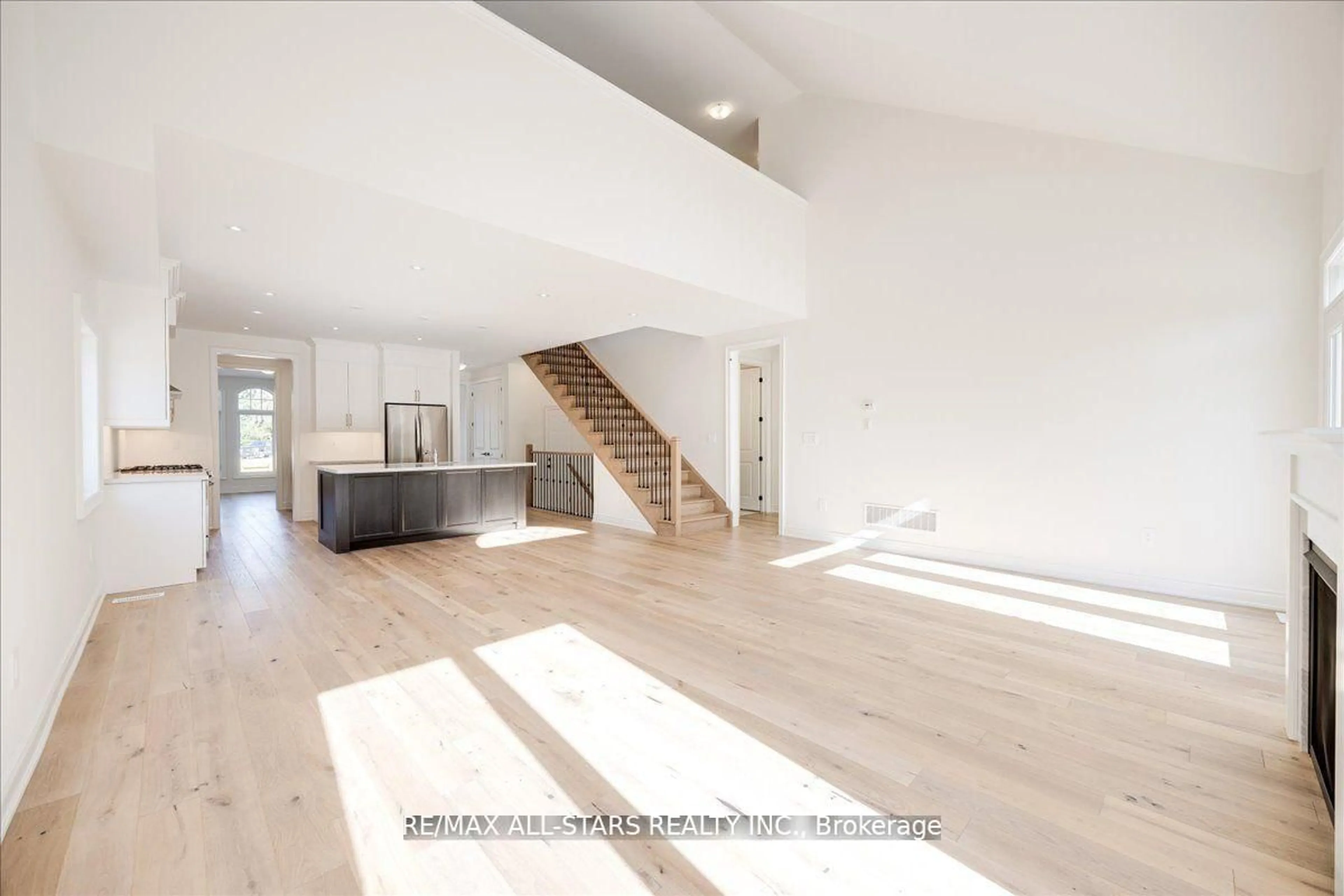 Unknown for 59 Stadacona Ave, Georgina Ontario L0E 1R0