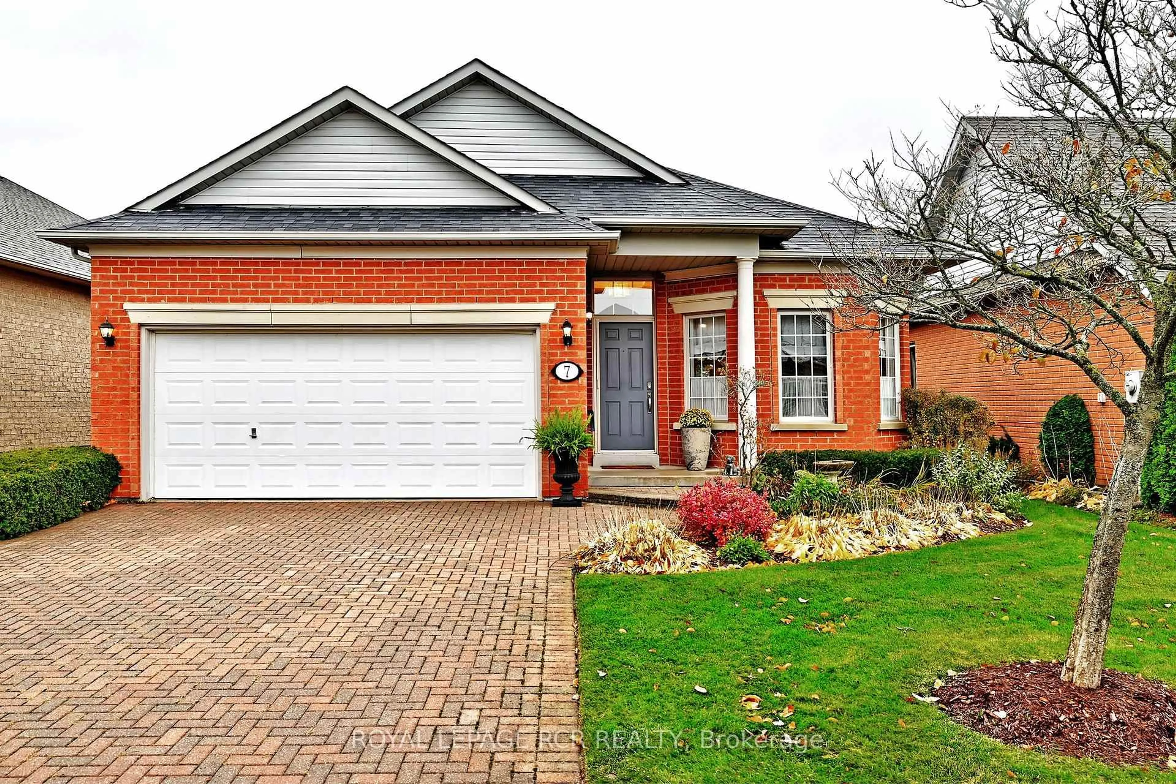 Home with brick exterior material, street for 7 Arnie's Chance, Whitchurch-Stouffville Ontario L4A 1L7