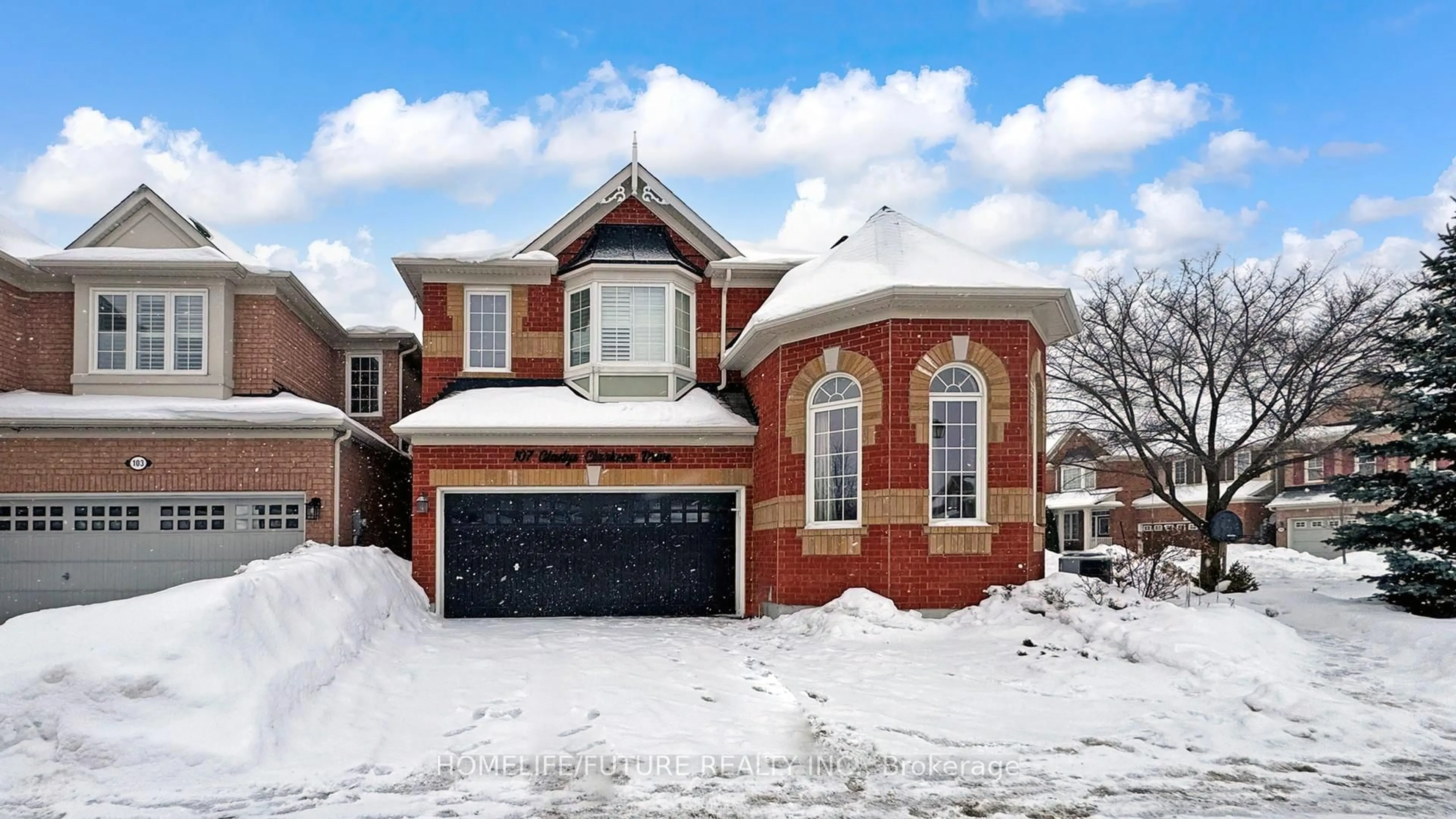 Home with brick exterior material, street for 107 Gladys Clarkson Dr, Whitchurch-Stouffville Ontario L4A 0R3