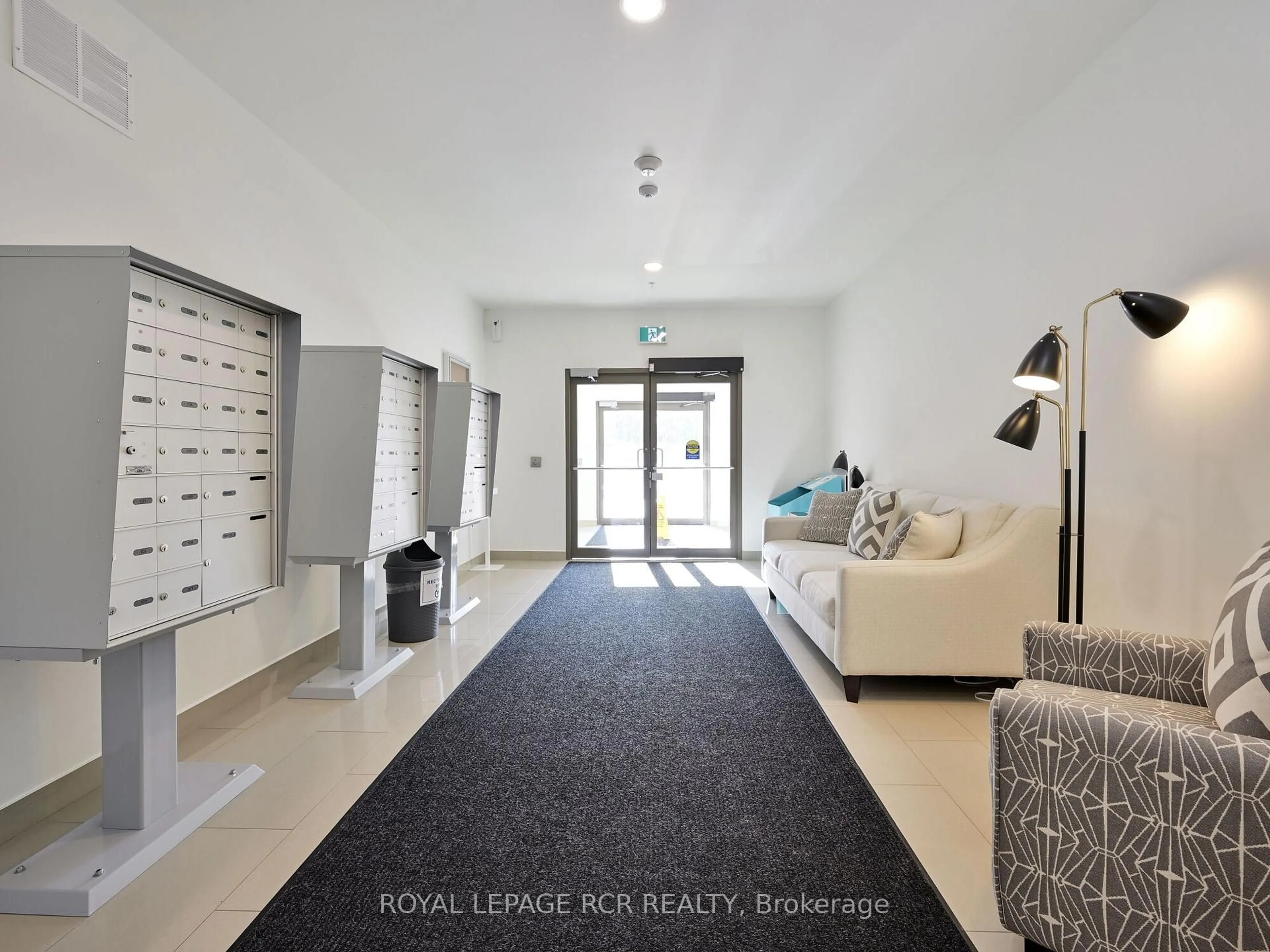 Unknown for 64 Queen St #502, New Tecumseth Ontario L0G 1W0