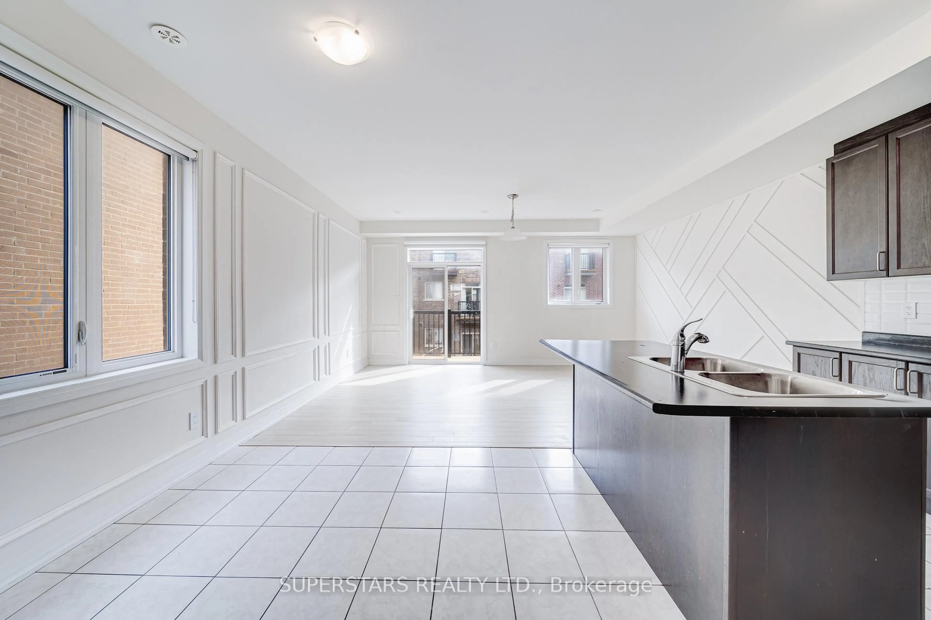 Unknown for 15 Sissons Way, Markham Ontario L6B 1R2