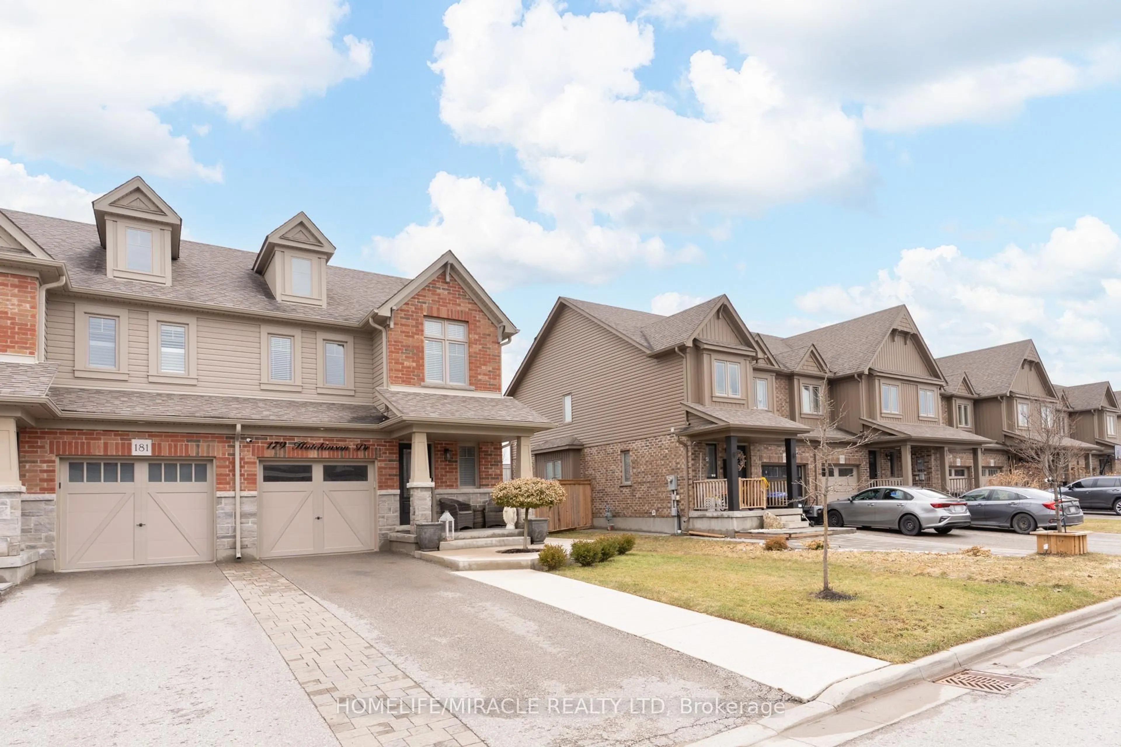 Home with brick exterior material, street for 179 Hutchinson Dr, New Tecumseth Ontario L9R 0P9