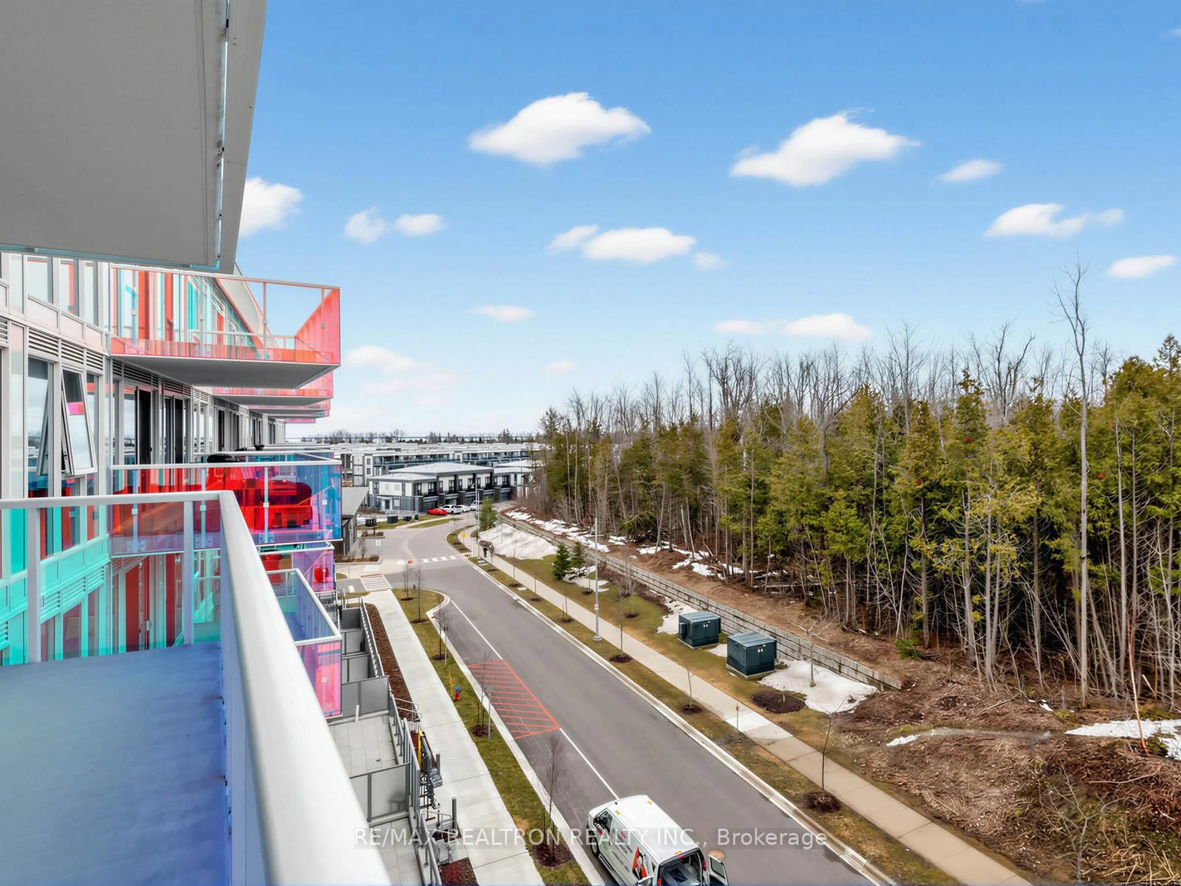 Balcony in the apartment, city buildings view from balcony for 333 Sunseeker Ave #515, Innisfil Ontario L9R 0R6