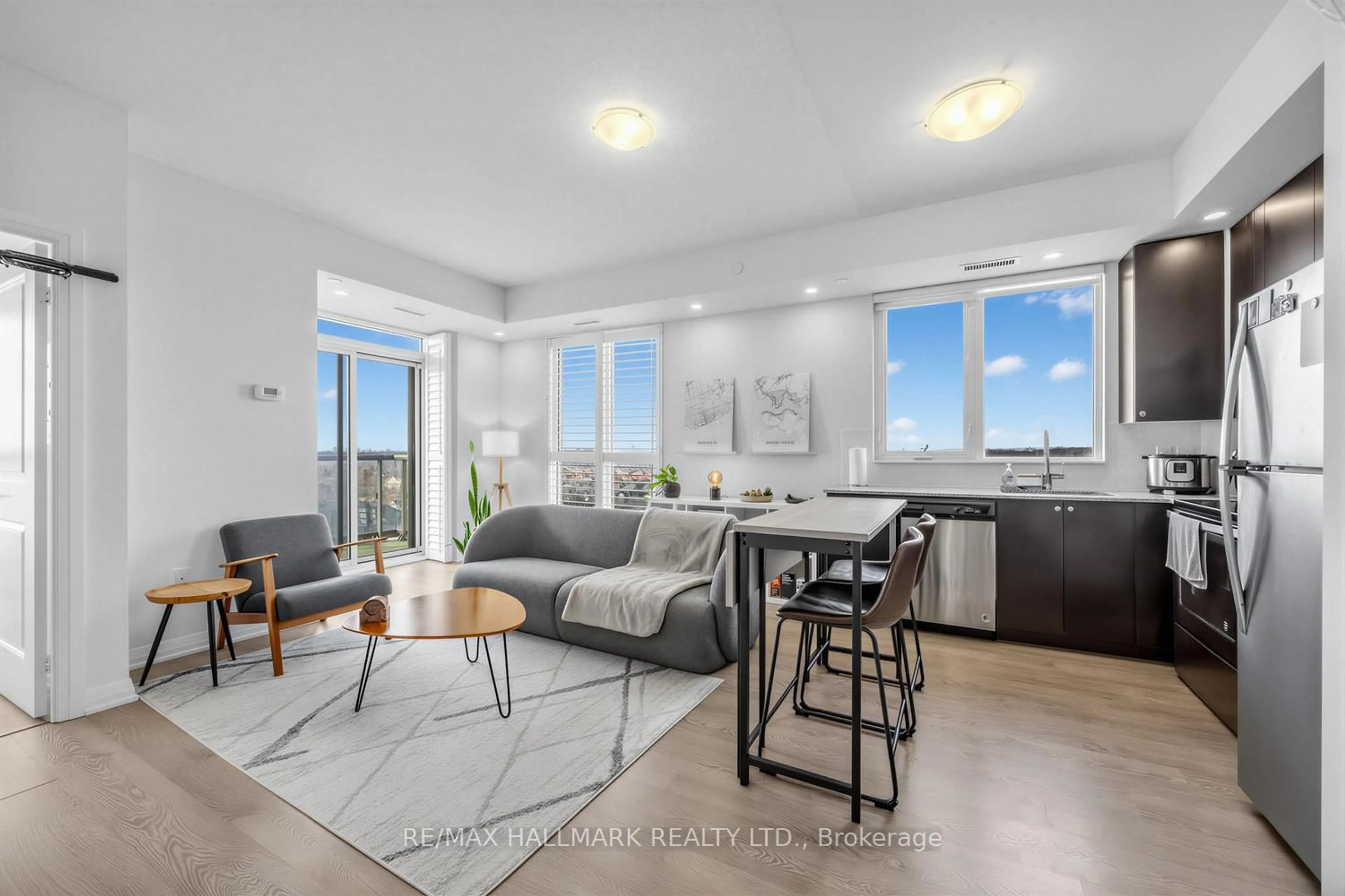 Living room with furniture, unknown for 9560 Markham Rd #1112, Markham Ontario L6E 0T9