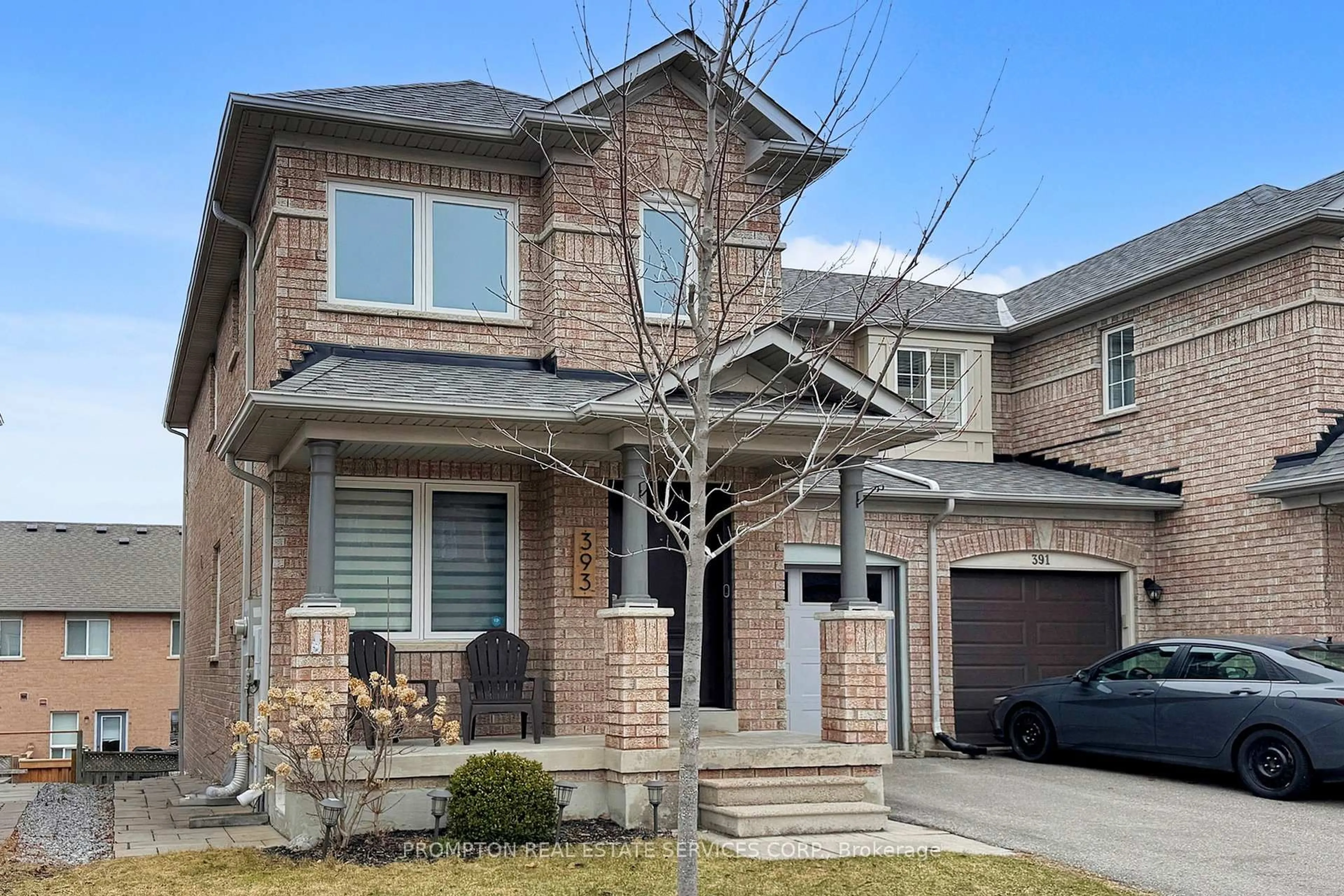 Home with brick exterior material, street for 393 Marble Pl, Newmarket Ontario L3X 2P1